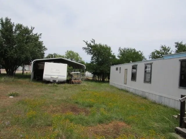 Mobile Home For Sale in Brown County , 3210 Captains Cove, May, Texas 76857, 3 Bedroom, 1 Bathroom, Garage spaces, 924 Sqft, built in 2009, Price $24,900, mls#21358900, Real Estate Agent in May, Homes For Sale in Brown county, Homes For Sale in May, Realtor in May Texas, Real Estate Brokerage Independent Realty Texas, Luminita Cordes Realtor