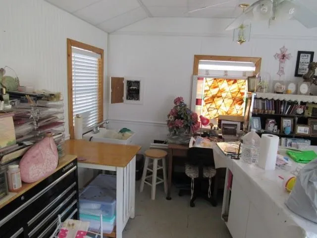 Mobile Home For Sale in Brown County , 3210 Captains Cove, May, Texas 76857, 3 Bedroom, 1 Bathroom, Garage spaces, 924 Sqft, built in 2009, Price $24,900, mls#21358900, Real Estate Agent in May, Homes For Sale in Brown county, Homes For Sale in May, Realtor in May Texas, Real Estate Brokerage Independent Realty Texas, Luminita Cordes Realtor