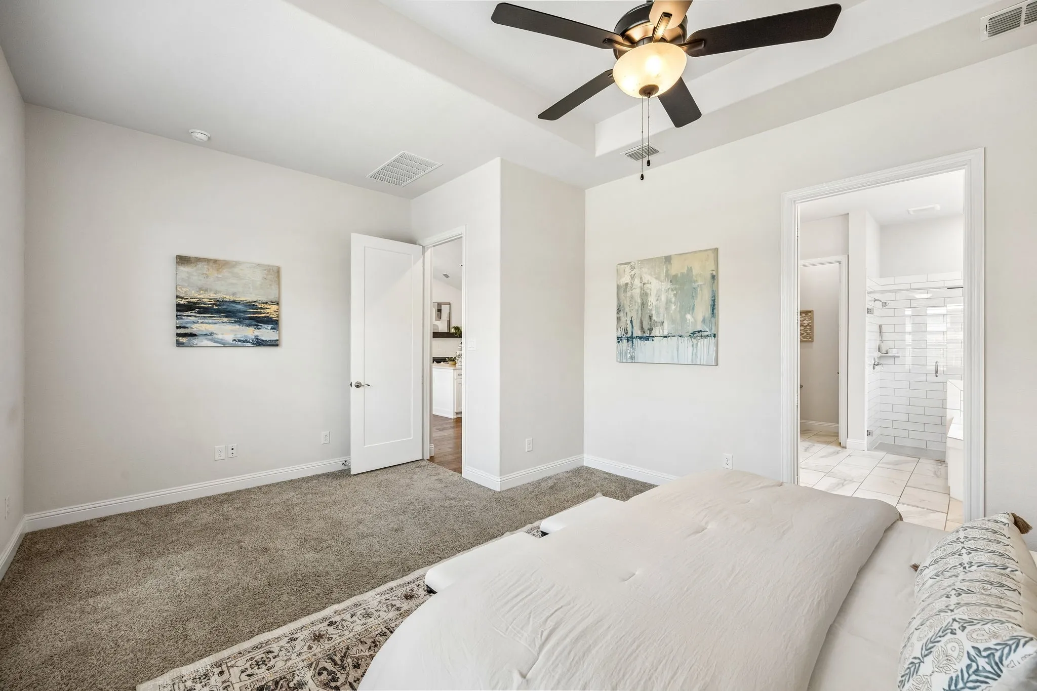 Single Family Residence For Sale in Collin County , 1739 Ellington Drive, Celina, Texas 75009, 4 Bedroom, 4 Bathroom, 3 Garage spaces, 2,520 Sqft, built in 2020, mls#21357643, Real Estate Agent in Celina, Homes For Sale in Collin county, Homes For Sale in Celina, Realtor in Celina Texas, Real Estate Brokerage Independent Realty Texas, Luminita Cordes Realtor