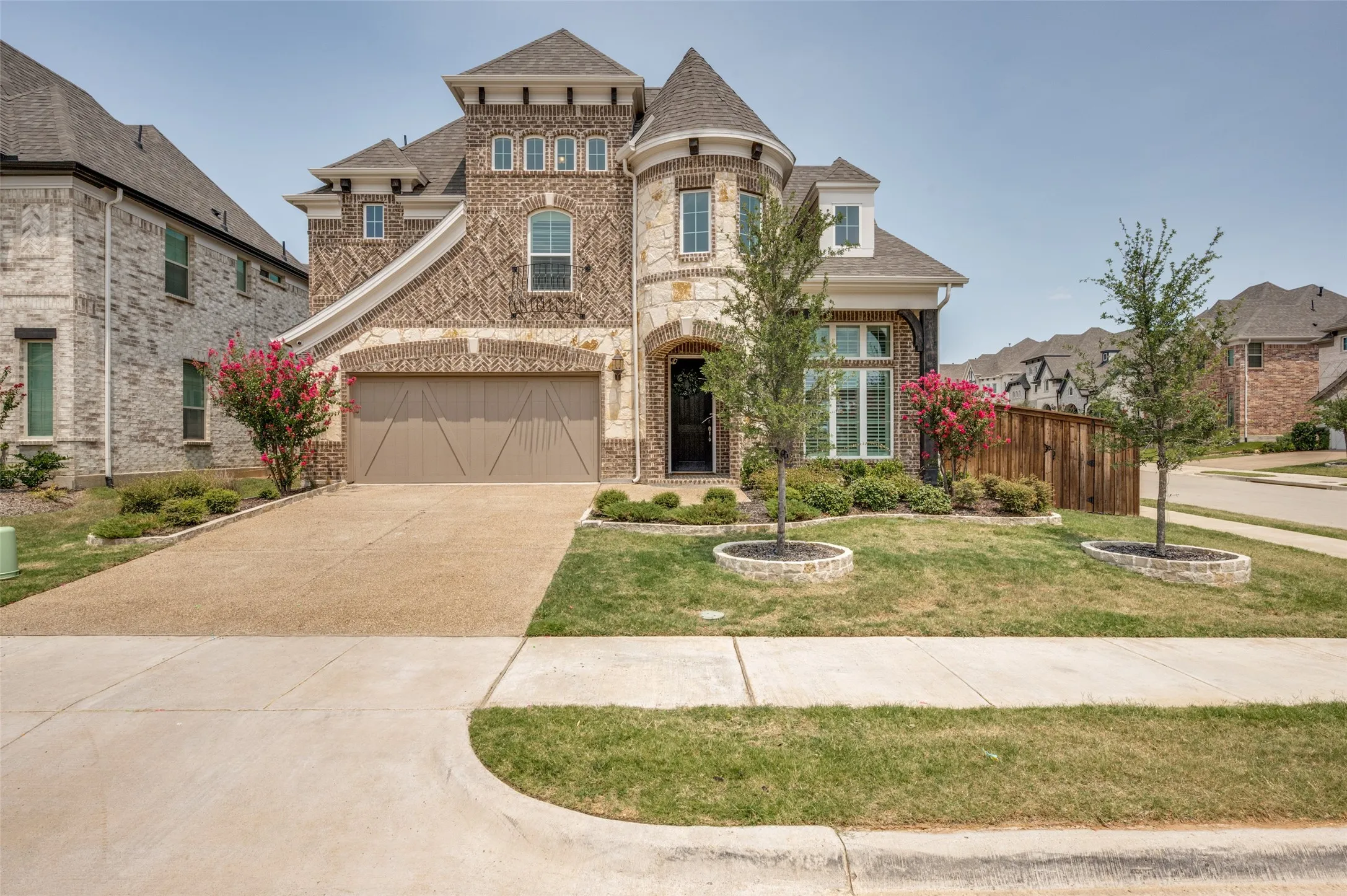 Single Family Residence For Sale in Dallas County , 1935 Stamp Road, Irving, Texas 75062, 5 Bedroom, 4 Bathroom, 2 Garage spaces, 4,031 Sqft, built in 2023, mls#21358561, Real Estate Agent in Irving, Homes For Sale in Dallas county, Homes For Sale in Irving, Realtor in Irving Texas, Real Estate Brokerage Independent Realty Texas, Luminita Cordes Realtor