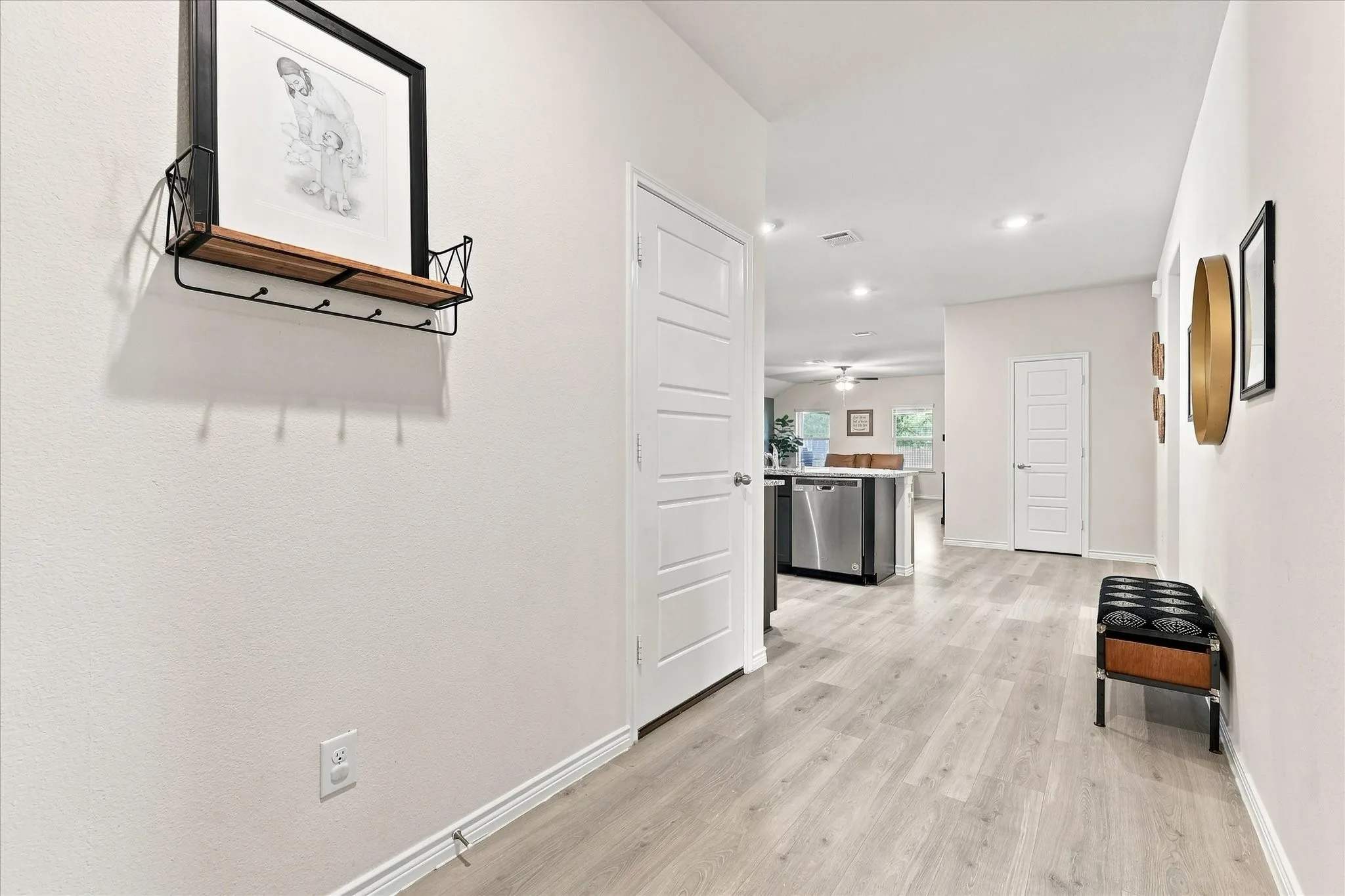 Single Family Residence For Sale in Collin County , 1112 Bois D Arc Lane, Anna, Texas 75409, 4 Bedroom, 2 Bathroom, 2 Garage spaces, 2,059 Sqft, built in 2020, mls#21355642, Real Estate Agent in Anna, Homes For Sale in Collin county, Homes For Sale in Anna, Realtor in Anna Texas, Real Estate Brokerage Independent Realty Texas, Luminita Cordes Realtor