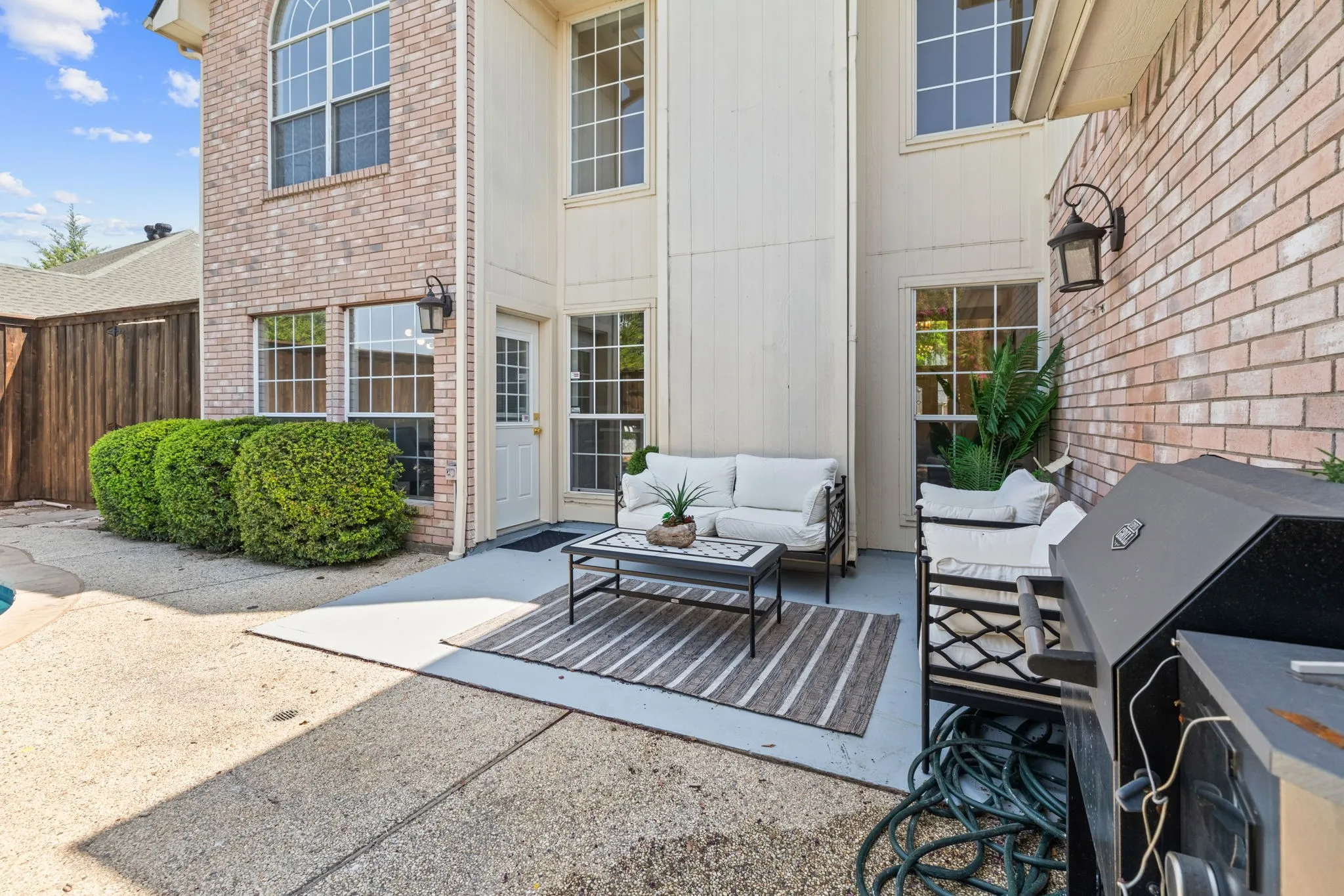 Single Family Residence For Sale in Collin County , 11608 Meridian Drive, Frisco, Texas 75035, 5 Bedroom, 4 Bathroom, 2 Garage spaces, 2,758 Sqft, built in 1996, mls#21358768, Real Estate Agent in Frisco, Homes For Sale in Collin county, Homes For Sale in Frisco, Realtor in Frisco Texas, Real Estate Brokerage Independent Realty Texas, Luminita Cordes Realtor
