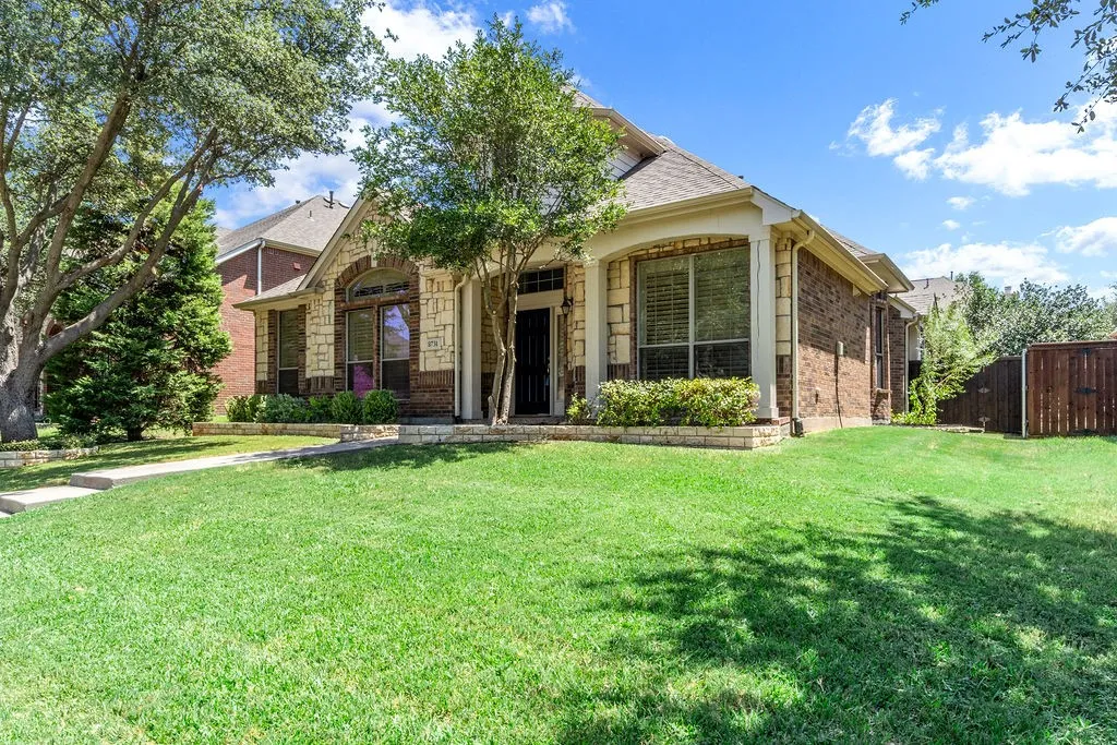 Single Family Residence For Rent in Collin County , 8731 Dancliff Drive, Frisco, Texas 75033, 4 Bedroom, 3 Bathroom, 2 Garage spaces, 2,094 Sqft, built in 2005, mls#21358743, Real Estate Agent in Frisco, Homes For Rent in Collin county, Homes For Rent in Frisco, Realtor in Frisco Texas, Real Estate Brokerage Independent Realty Texas, Luminita Cordes Realtor