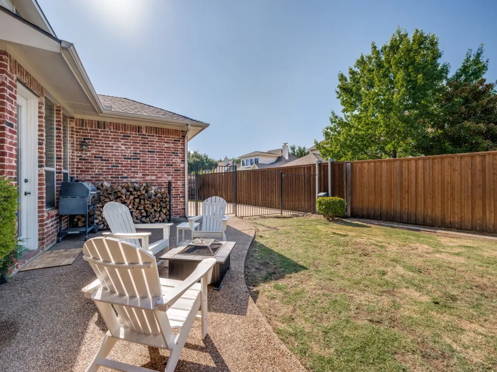 Single Family Residence For Sale in Denton County , 8201 Mckenzie Court, Frisco, Texas 75036, 5 Bedroom, 4 Bathroom, 3 Garage spaces, 3,893 Sqft, built in 2001, Price $700,000, mls#21358752, Real Estate Agent in Frisco, Homes For Sale in Denton county, Homes For Sale in Frisco, Realtor in Frisco Texas, Real Estate Brokerage Independent Realty Texas, Luminita Cordes Realtor