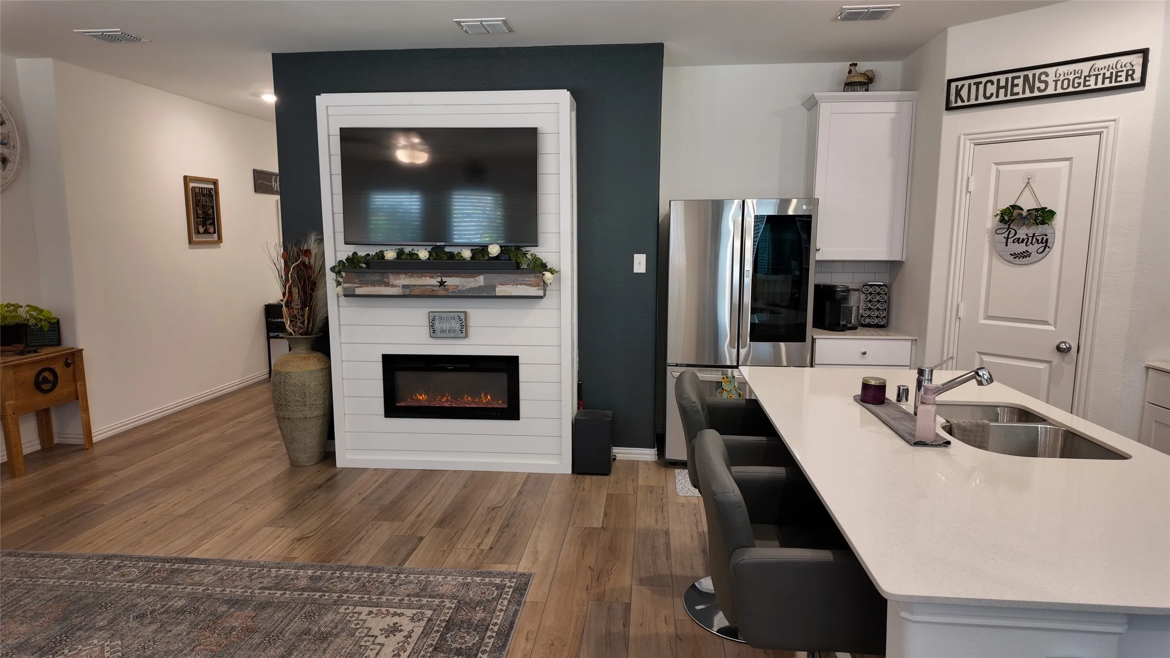 Single Family Residence For Sale in Tarrant County , 1221 Pistachio Drive, Azle, Texas 76020, 4 Bedroom, 2 Bathroom, 2 Garage spaces, 1,866 Sqft, built in 2023, mls#21358871, Real Estate Agent in Azle, Homes For Sale in Tarrant county, Homes For Sale in Azle, Realtor in Azle Texas, Real Estate Brokerage Independent Realty Texas, Luminita Cordes Realtor