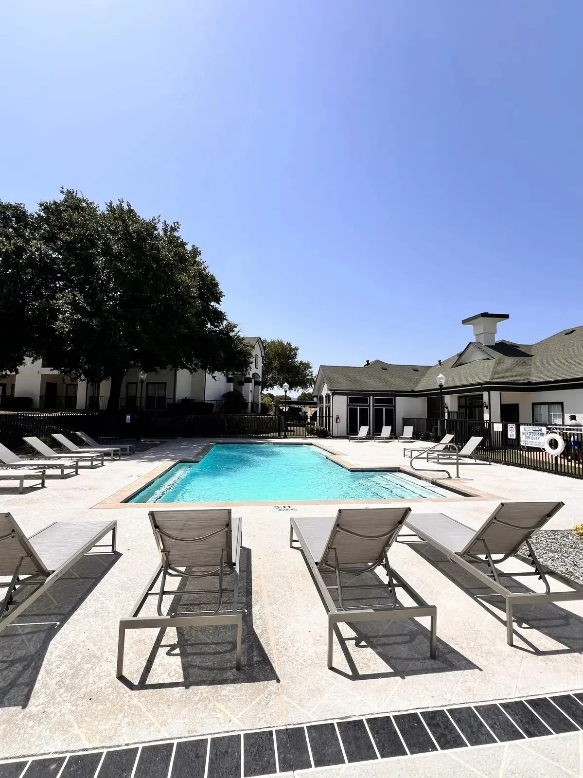 Apartment For Rent in Ellis County , 1600 N 9th Street B1R, Midlothian, Texas 76065, 2 Bedroom, 1 Bathroom, Garage spaces, 885 Sqft, built in 1998, Price $1,550, mls#21358935, Real Estate Agent in Midlothian, Homes For Rent in Ellis county, Homes For Rent in Midlothian, Realtor in Midlothian Texas, Real Estate Brokerage Independent Realty Texas, Luminita Cordes Realtor