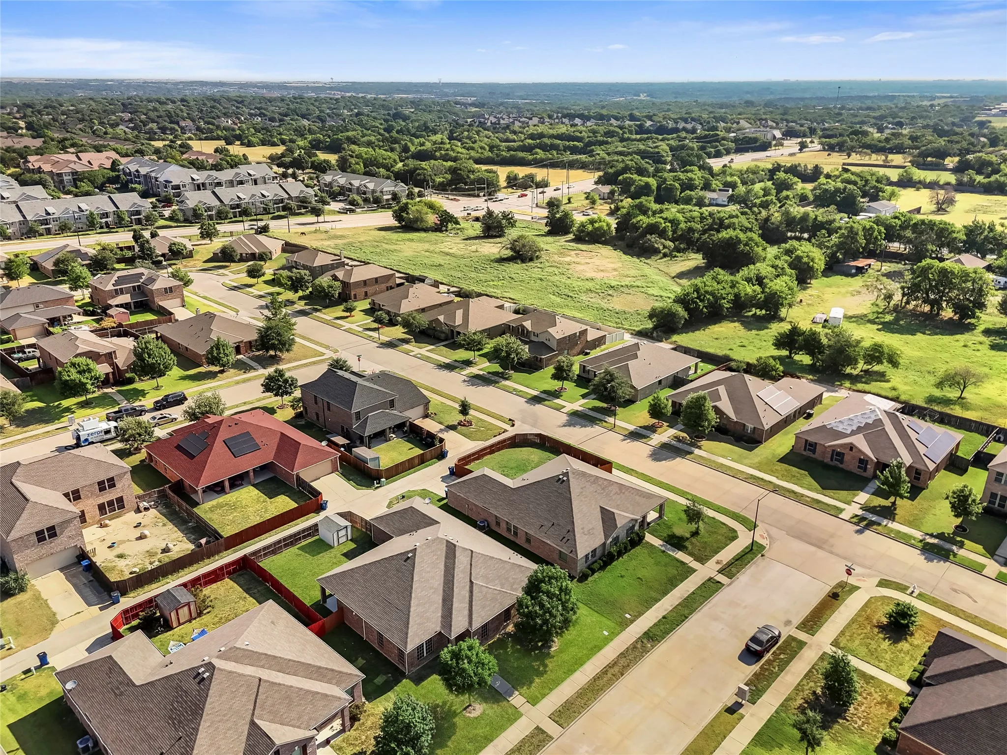 Single Family Residence For Sale in Dallas County , 741 Jewelflower Drive, De Soto, Texas 75115, 4 Bedroom, 2 Bathroom, 2 Garage spaces, 2,349 Sqft, built in 2016, mls#21358660, Real Estate Agent in De Soto, Homes For Sale in Dallas county, Homes For Sale in De Soto, Realtor in De Soto Texas, Real Estate Brokerage Independent Realty Texas, Luminita Cordes Realtor