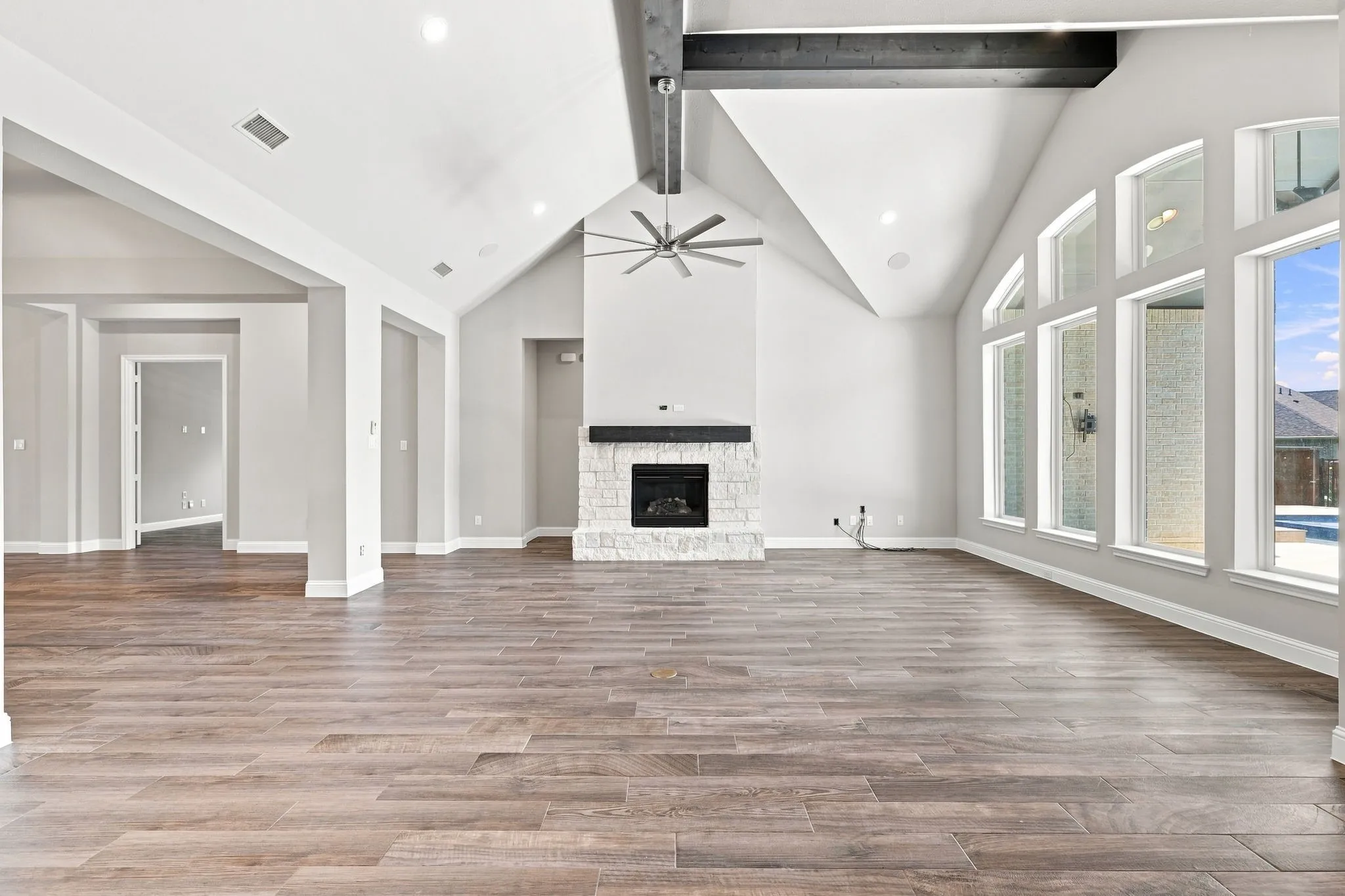 Single Family Residence For Sale in Collin County , 2318 Jefferson Avenue, Melissa, Texas 75454, 4 Bedroom, 5 Bathroom, 3 Garage spaces, 3,554 Sqft, built in 2019, mls#21356738, Real Estate Agent in Melissa, Homes For Sale in Collin county, Homes For Sale in Melissa, Realtor in Melissa Texas, Real Estate Brokerage Independent Realty Texas, Luminita Cordes Realtor