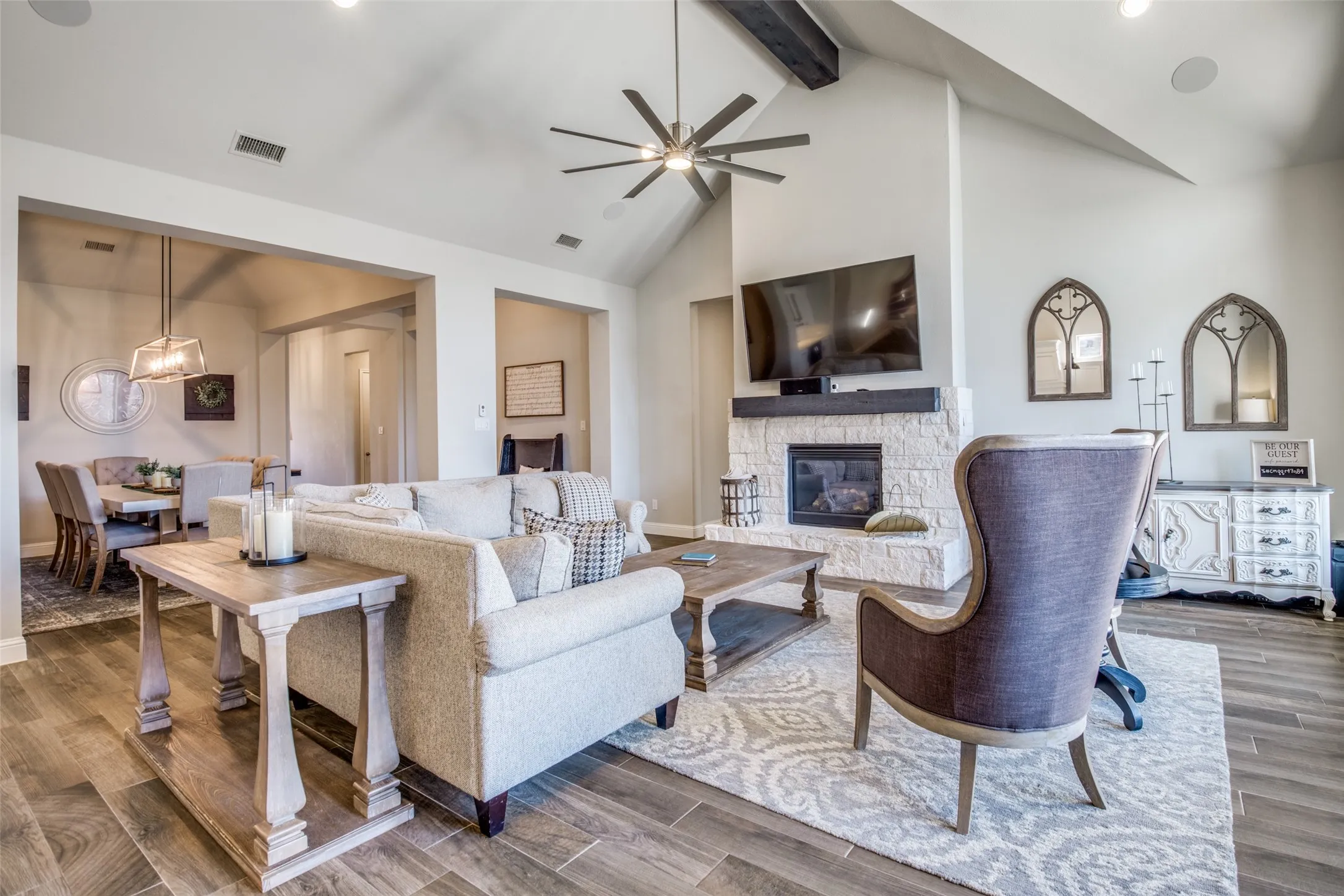 Single Family Residence For Sale in Collin County , 2318 Jefferson Avenue, Melissa, Texas 75454, 4 Bedroom, 5 Bathroom, 3 Garage spaces, 3,554 Sqft, built in 2019, mls#21356738, Real Estate Agent in Melissa, Homes For Sale in Collin county, Homes For Sale in Melissa, Realtor in Melissa Texas, Real Estate Brokerage Independent Realty Texas, Luminita Cordes Realtor