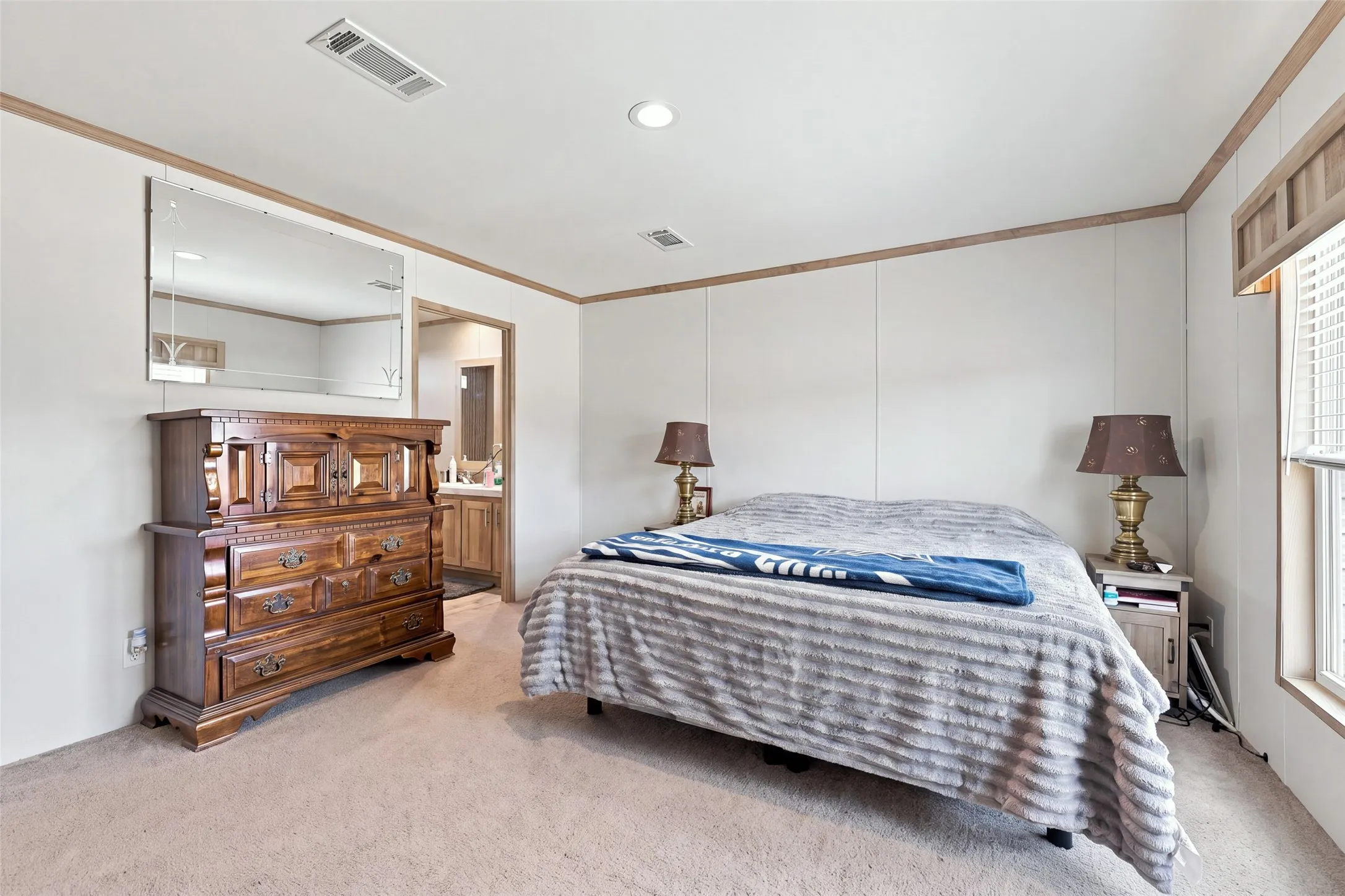 Large primary suite