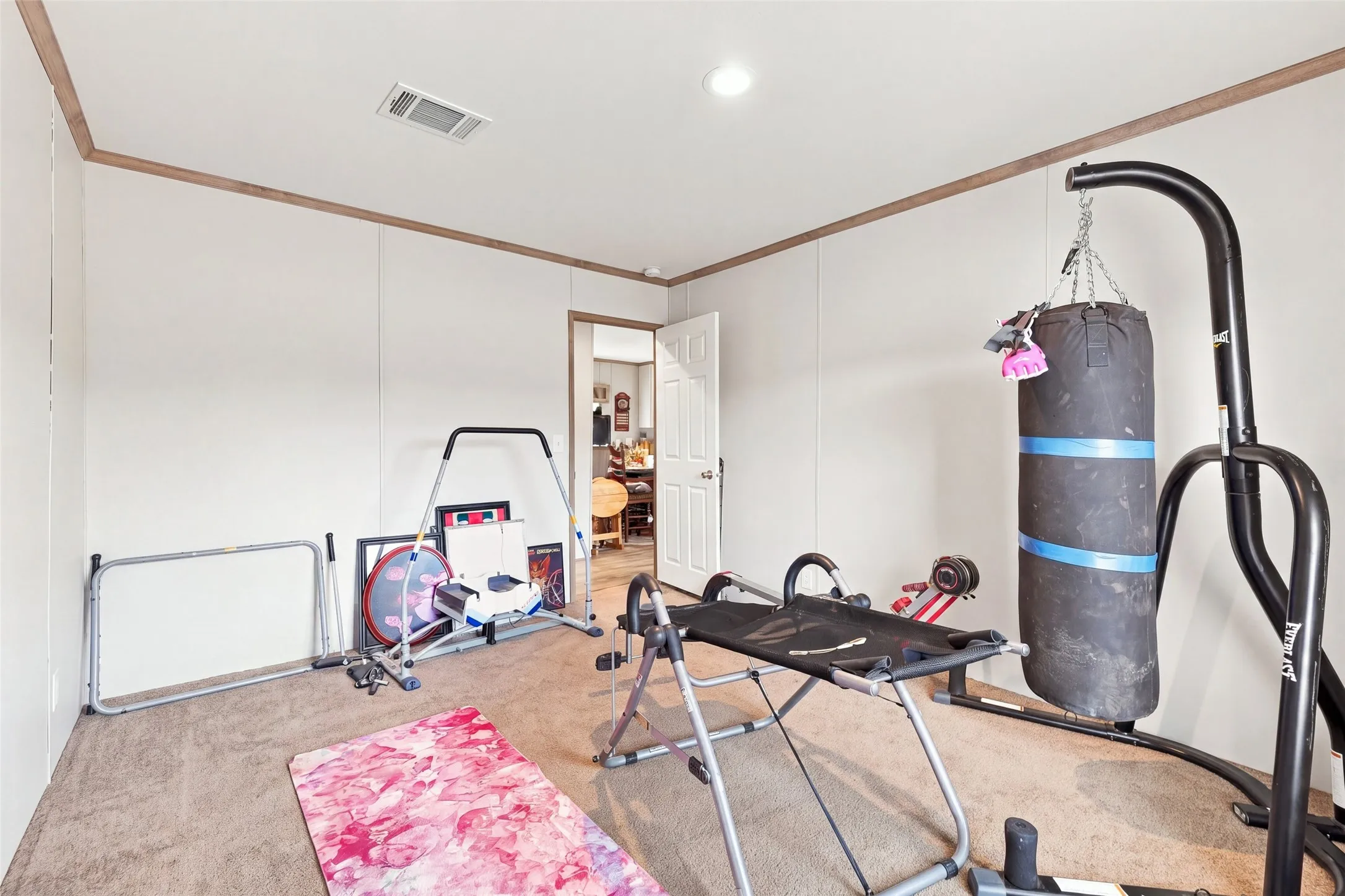 Secondary bedroom
