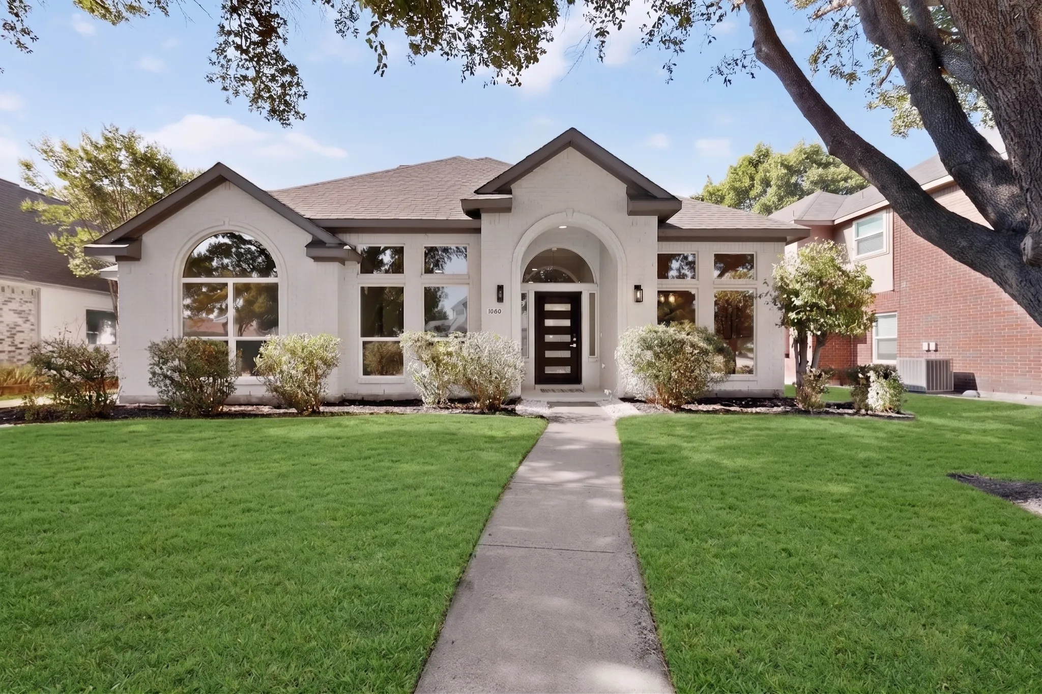 Single Family Residence For Sale in Collin County , 1202 Grimsworth Lane, Allen, Texas 75002, 4 Bedroom, 2 Bathroom, 2 Garage spaces, 1,892 Sqft, built in 1995, mls#21355585, Real Estate Agent in Allen, Homes For Sale in Collin county, Homes For Sale in Allen, Realtor in Allen Texas, Real Estate Brokerage Independent Realty Texas, Luminita Cordes Realtor