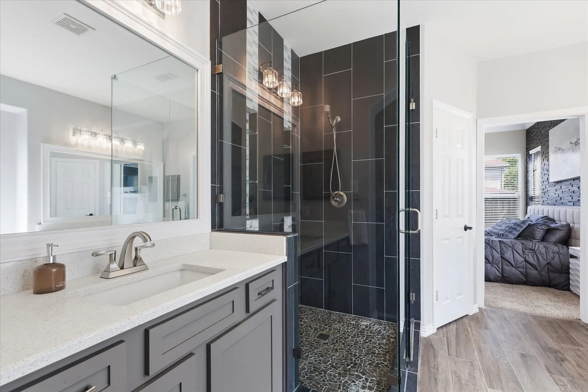 Frameless walk-in shower