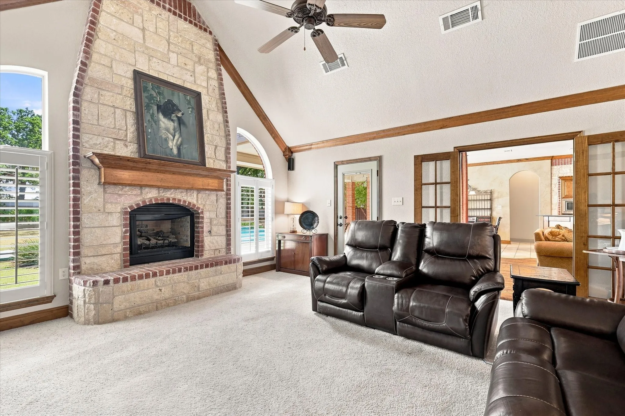 Single Family Residence For Sale in Denton County , 100 Woodland Drive, Krugerville, Texas 76227, 4 Bedroom, 3 Bathroom, 3 Garage spaces, 3,368 Sqft, built in 2005, mls#21357522, Real Estate Agent in Krugerville, Homes For Sale in Denton county, Homes For Sale in Krugerville, Realtor in Krugerville Texas, Real Estate Brokerage Independent Realty Texas, Luminita Cordes Realtor