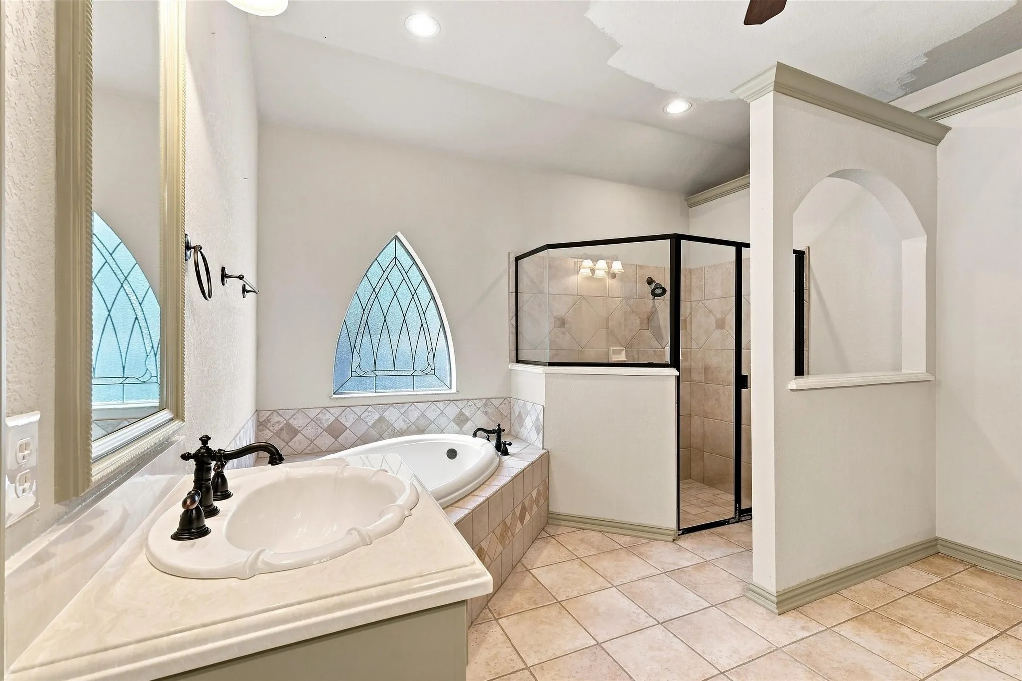 Bathroom ceiling was being repainted during pictures