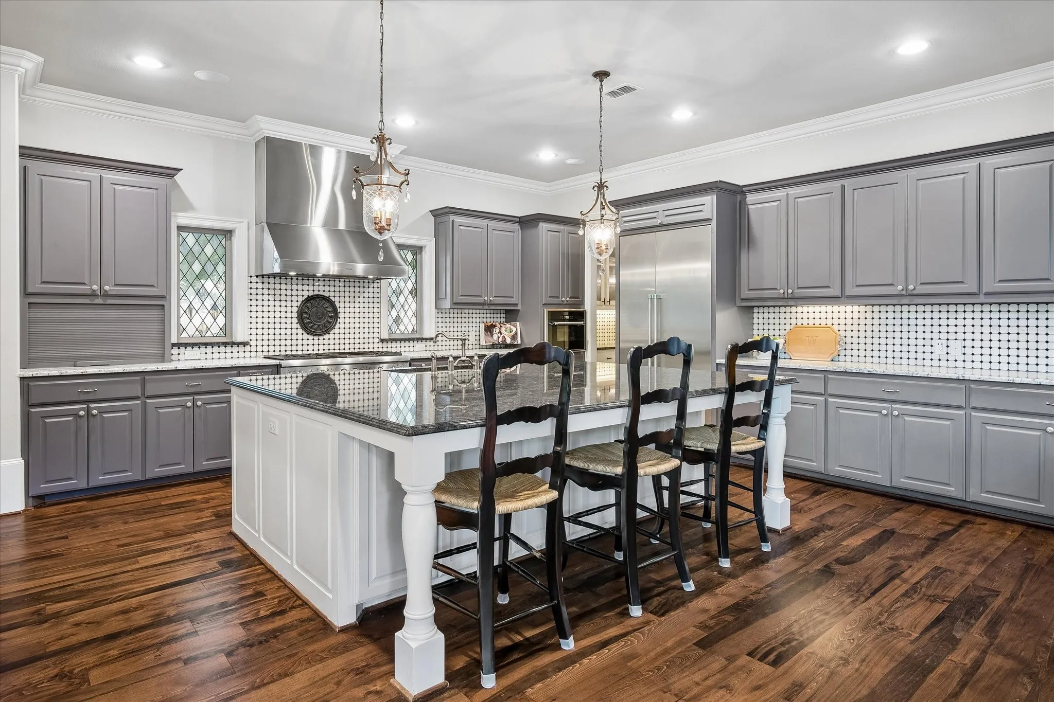 Single Family Residence For Sale in Dallas County , 9434 Dartridge Drive, Dallas, Texas 75238, 5 Bedroom, 5 Bathroom, 2 Garage spaces, 5,039 Sqft, built in 2013, mls#21356418, Real Estate Agent in Dallas, Homes For Sale in Dallas county, Homes For Sale in Dallas, Realtor in Dallas Texas, Real Estate Brokerage Independent Realty Texas, Luminita Cordes Realtor