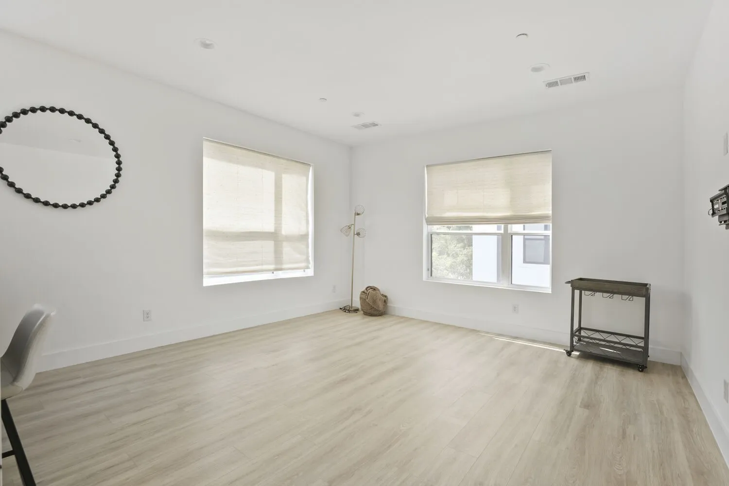 Single Family Residence For Rent in Dallas County , 2614 N Carroll Avenue 101, Dallas, Texas 75204, 3 Bedroom, 3 Bathroom, 3 Garage spaces, 1,530 Sqft, built in 2022, mls#21358966, Real Estate Agent in Dallas, Homes For Rent in Dallas county, Homes For Rent in Dallas, Realtor in Dallas Texas, Real Estate Brokerage Independent Realty Texas, Luminita Cordes Realtor