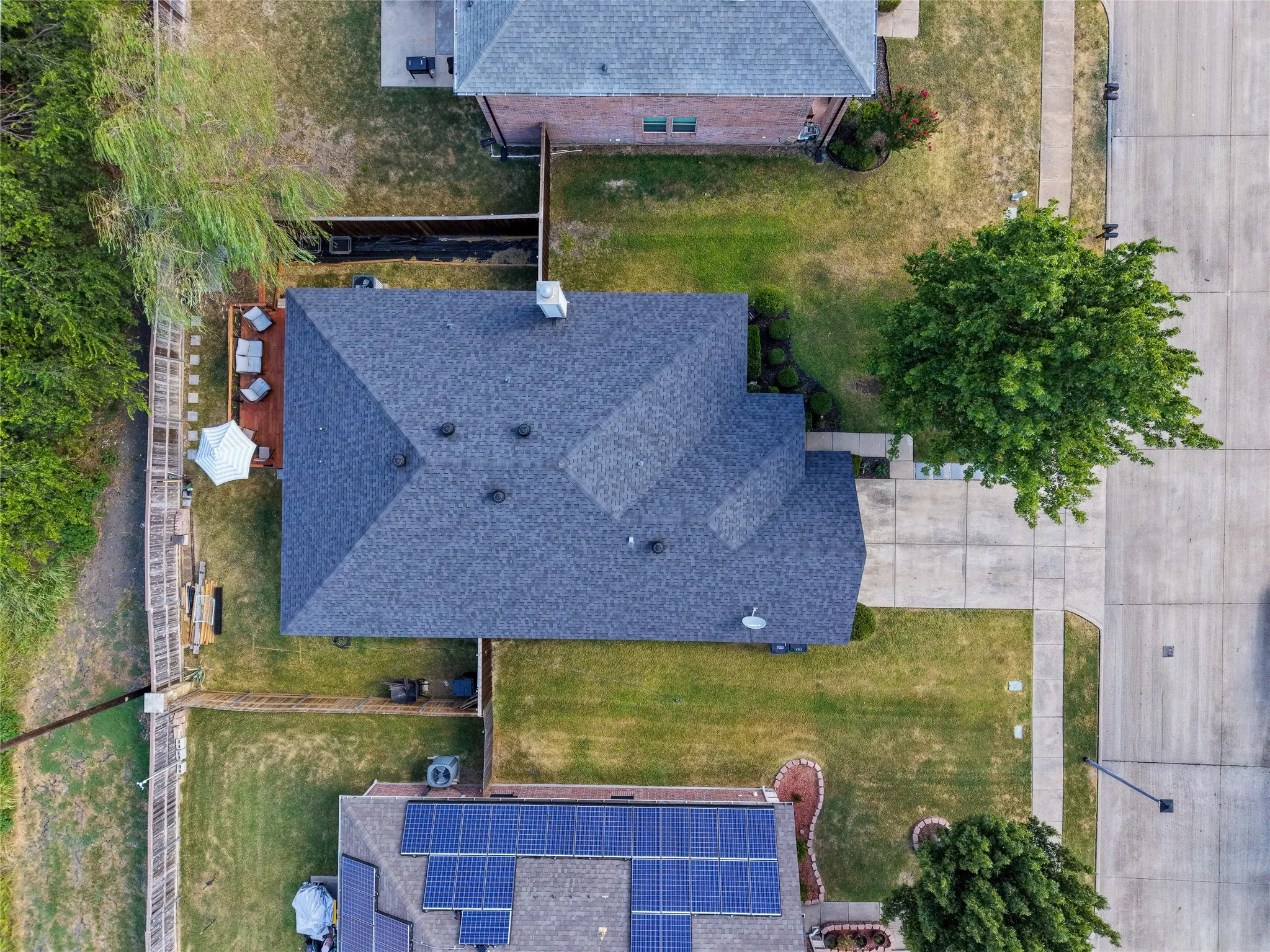 Single Family Residence For Sale in Rockwall County , 546 Laurel Lane, Fate, Texas 75087, 3 Bedroom, 2 Bathroom, 2 Garage spaces, 1,869 Sqft, built in 2007, mls#21358914, Real Estate Agent in Fate, Homes For Sale in Rockwall county, Homes For Sale in Fate, Realtor in Fate Texas, Real Estate Brokerage Independent Realty Texas, Luminita Cordes Realtor