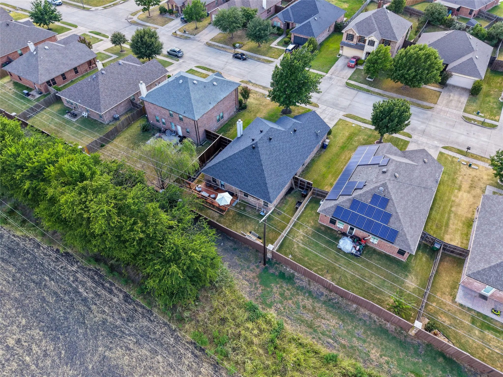 Single Family Residence For Sale in Rockwall County , 546 Laurel Lane, Fate, Texas 75087, 3 Bedroom, 2 Bathroom, 2 Garage spaces, 1,869 Sqft, built in 2007, mls#21358914, Real Estate Agent in Fate, Homes For Sale in Rockwall county, Homes For Sale in Fate, Realtor in Fate Texas, Real Estate Brokerage Independent Realty Texas, Luminita Cordes Realtor