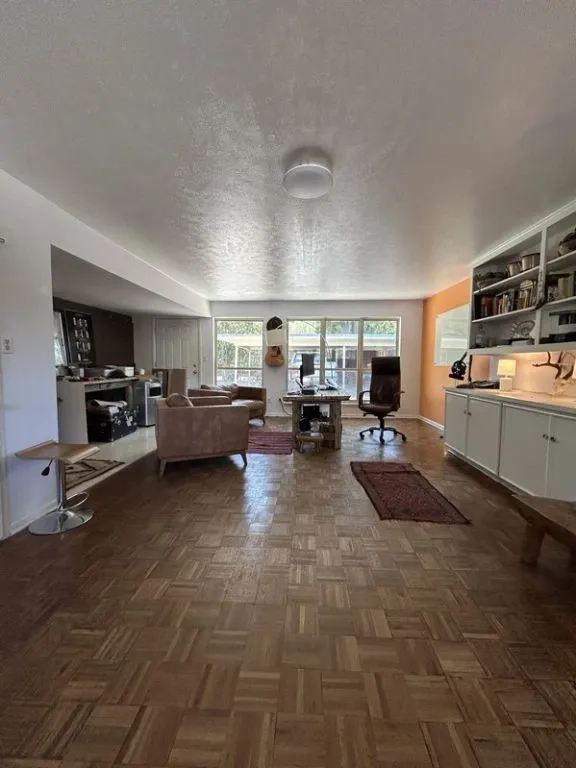 Improved Land For Sale in Dallas County , 6522 Royal Lane, Dallas, Texas 75230, 0, 0, Garage spaces, 0 Sqft, built in 1953, mls#21358658, Real Estate Agent in Dallas, Homes For Sale in Dallas county, Homes For Sale in Dallas, Realtor in Dallas Texas, Real Estate Brokerage Independent Realty Texas, Luminita Cordes Realtor