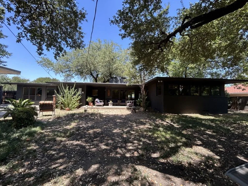 Improved Land For Sale in Dallas County , 6522 Royal Lane, Dallas, Texas 75230, 0, 0, Garage spaces, 0 Sqft, built in 1953, mls#21358658, Real Estate Agent in Dallas, Homes For Sale in Dallas county, Homes For Sale in Dallas, Realtor in Dallas Texas, Real Estate Brokerage Independent Realty Texas, Luminita Cordes Realtor