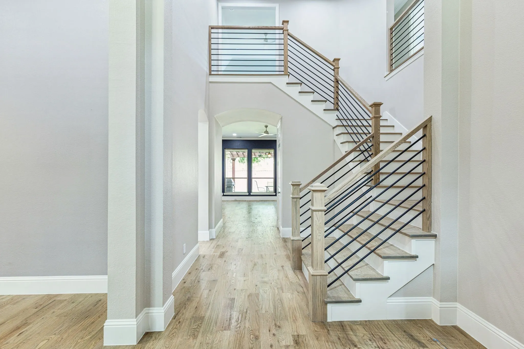 Single Family Residence For Sale in Collin County , 15456 Mountain View Lane, Frisco, Texas 75035, 4 Bedroom, 5 Bathroom, 3 Garage spaces, 4,725 Sqft, built in 2003, mls#21356924, Real Estate Agent in Frisco, Homes For Sale in Collin county, Homes For Sale in Frisco, Realtor in Frisco Texas, Real Estate Brokerage Independent Realty Texas, Luminita Cordes Realtor
