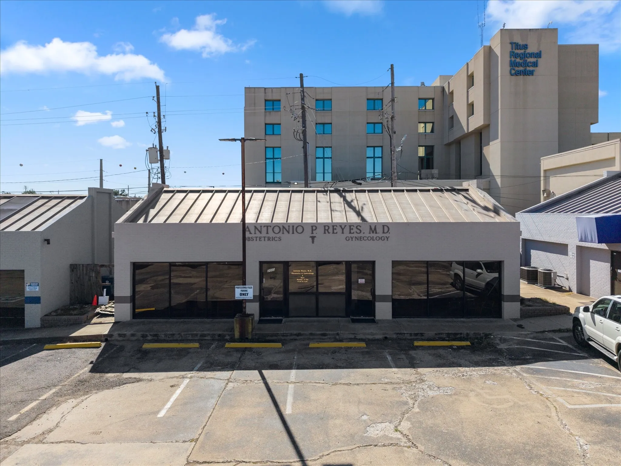 Business For Sale in Titus County , 2005 N Jefferson Avenue, Mt Pleasant, Texas 75455, 0, 0, Garage spaces, 0 Sqft, built in 1978, Price $380,000, mls#21358963, Real Estate Agent in Mt Pleasant, Homes For Sale in Titus county, Homes For Sale in Mt Pleasant, Realtor in Mt Pleasant Texas, Real Estate Brokerage Independent Realty Texas, Luminita Cordes Realtor