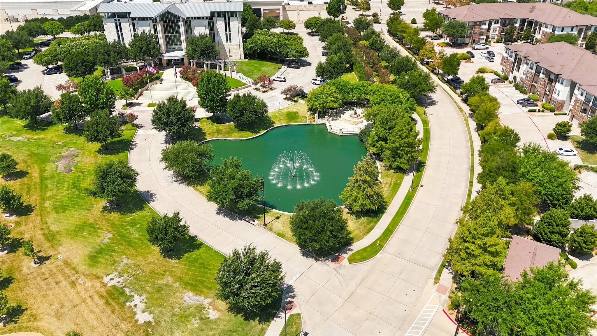 Just minutes from home, Fairview Town Center puts shopping, dining, and entertainment at your fingertips. Enjoy easy access to favorites like HomeGoods, Uncle Julio’s, frozen yogurt, and a variety of other popular shops and restaurants.
