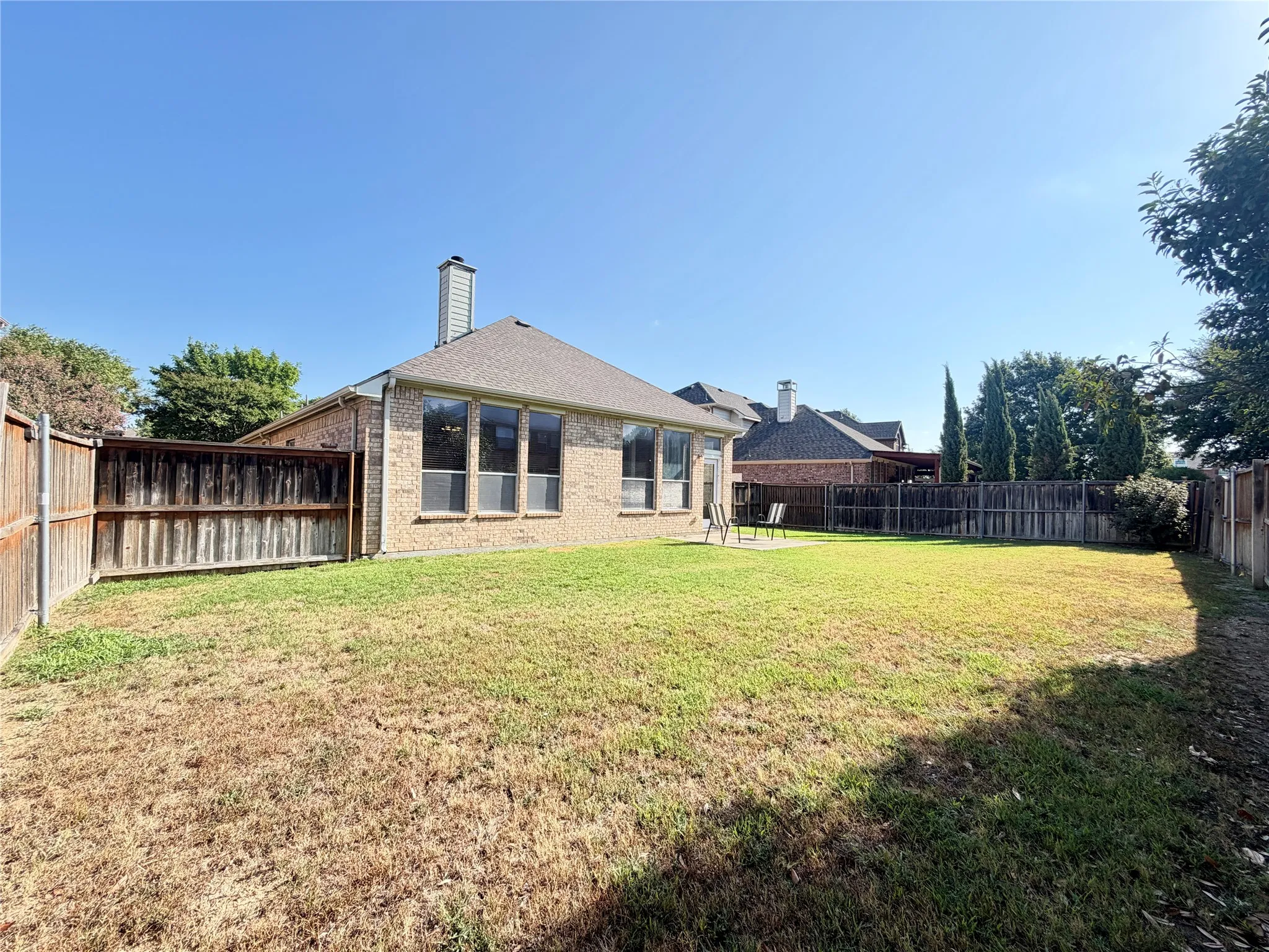 Single Family Residence For Rent in Tarrant County , 2811 Barco, Grand Prairie, Texas 75054, 3 Bedroom, 2 Bathroom, 2 Garage spaces, 2,089 Sqft, built in 2006, mls#21358901, Real Estate Agent in Grand Prairie, Homes For Rent in Tarrant county, Homes For Rent in Grand Prairie, Realtor in Grand Prairie Texas, Real Estate Brokerage Independent Realty Texas, Luminita Cordes Realtor