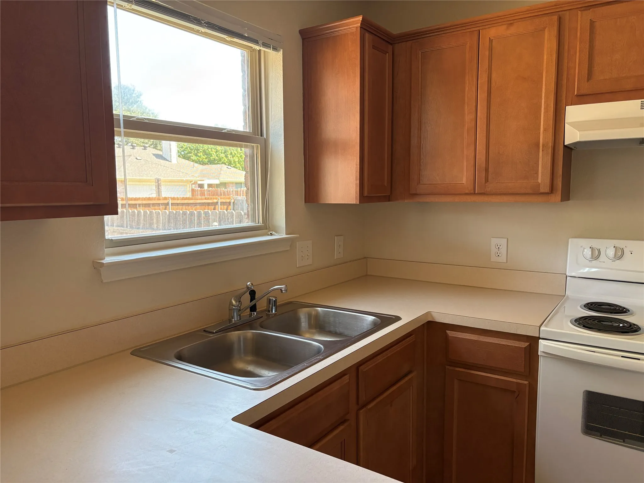 Stainless steel sink