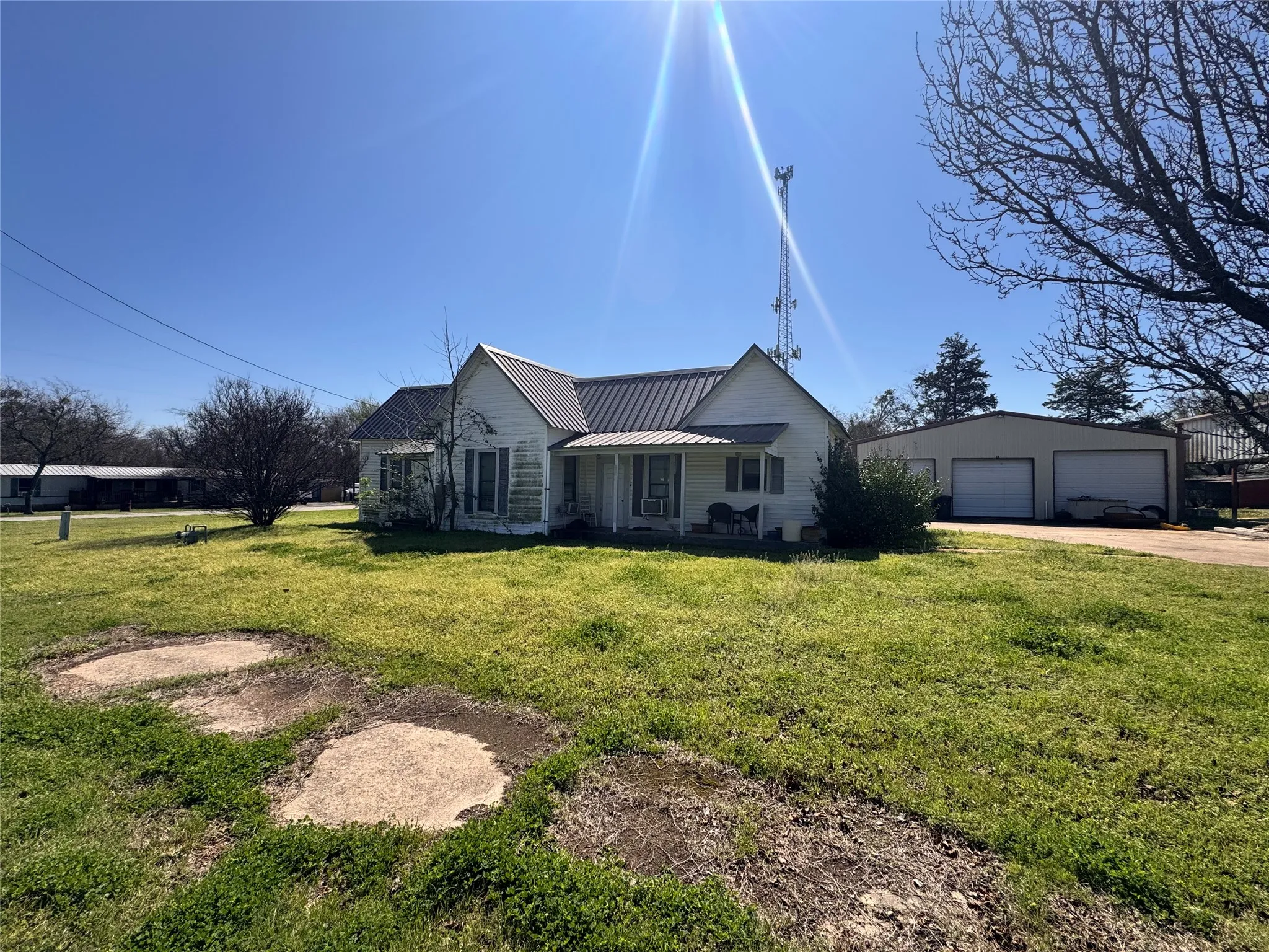 Business For Sale in Johnson County , 8208 Pearl Street, Lillian, Texas 76061, 0, 0, Garage spaces, 1,608 Sqft, built in 1960, mls#21357698, Real Estate Agent in Lillian, Homes For Sale in Johnson county, Homes For Sale in Lillian, Realtor in Lillian Texas, Real Estate Brokerage Independent Realty Texas, Luminita Cordes Realtor