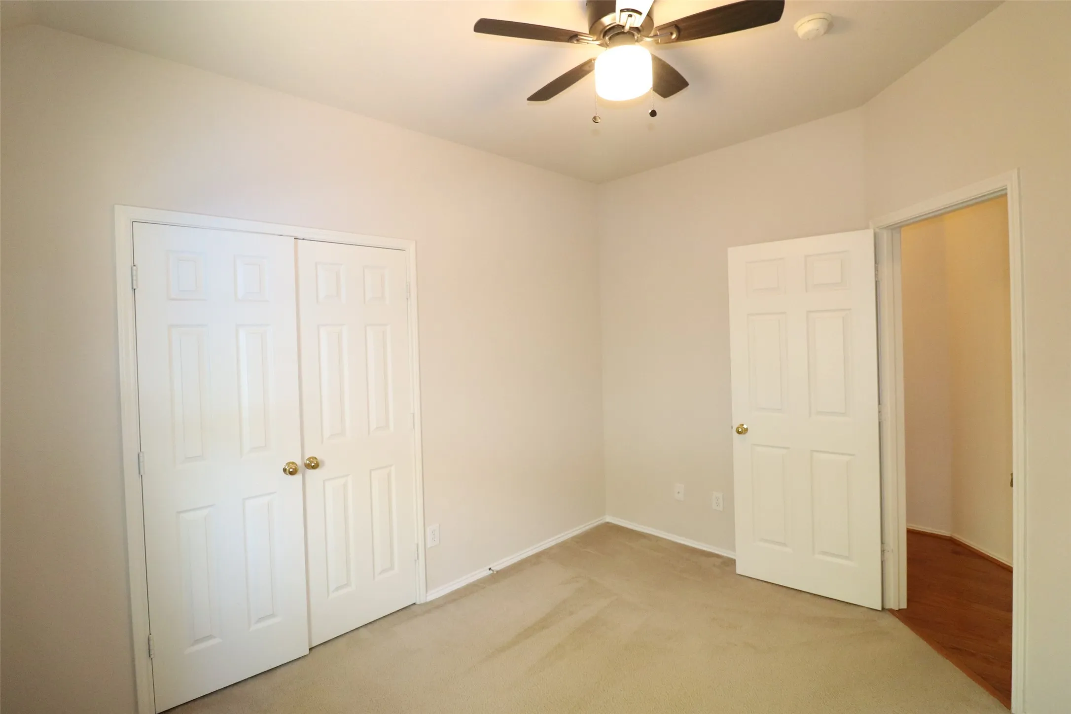Single Family Residence For Rent in Dallas County , 7901 Stonehaven Lane, Rowlett, Texas 75089, 4 Bedroom, 2 Bathroom, 2 Garage spaces, 2,513 Sqft, built in 2000, mls#21336806, Real Estate Agent in Rowlett, Homes For Rent in Dallas county, Homes For Rent in Rowlett, Realtor in Rowlett Texas, Real Estate Brokerage Independent Realty Texas, Luminita Cordes Realtor