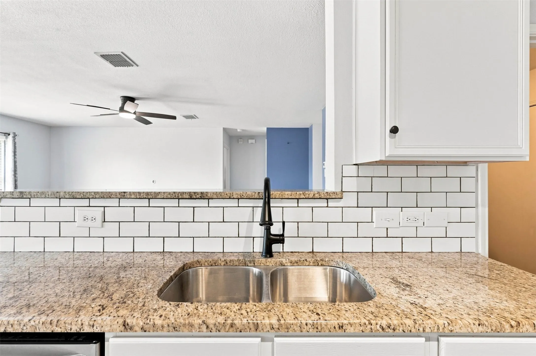 Single Family Residence For Sale in Collin County , 1217 Bellevue Drive, Princeton, Texas 75407, 3 Bedroom, 2 Bathroom, 2 Garage spaces, 1,439 Sqft, built in 2006, mls#21355267, Real Estate Agent in Princeton, Homes For Sale in Collin county, Homes For Sale in Princeton, Realtor in Princeton Texas, Real Estate Brokerage Independent Realty Texas, Luminita Cordes Realtor