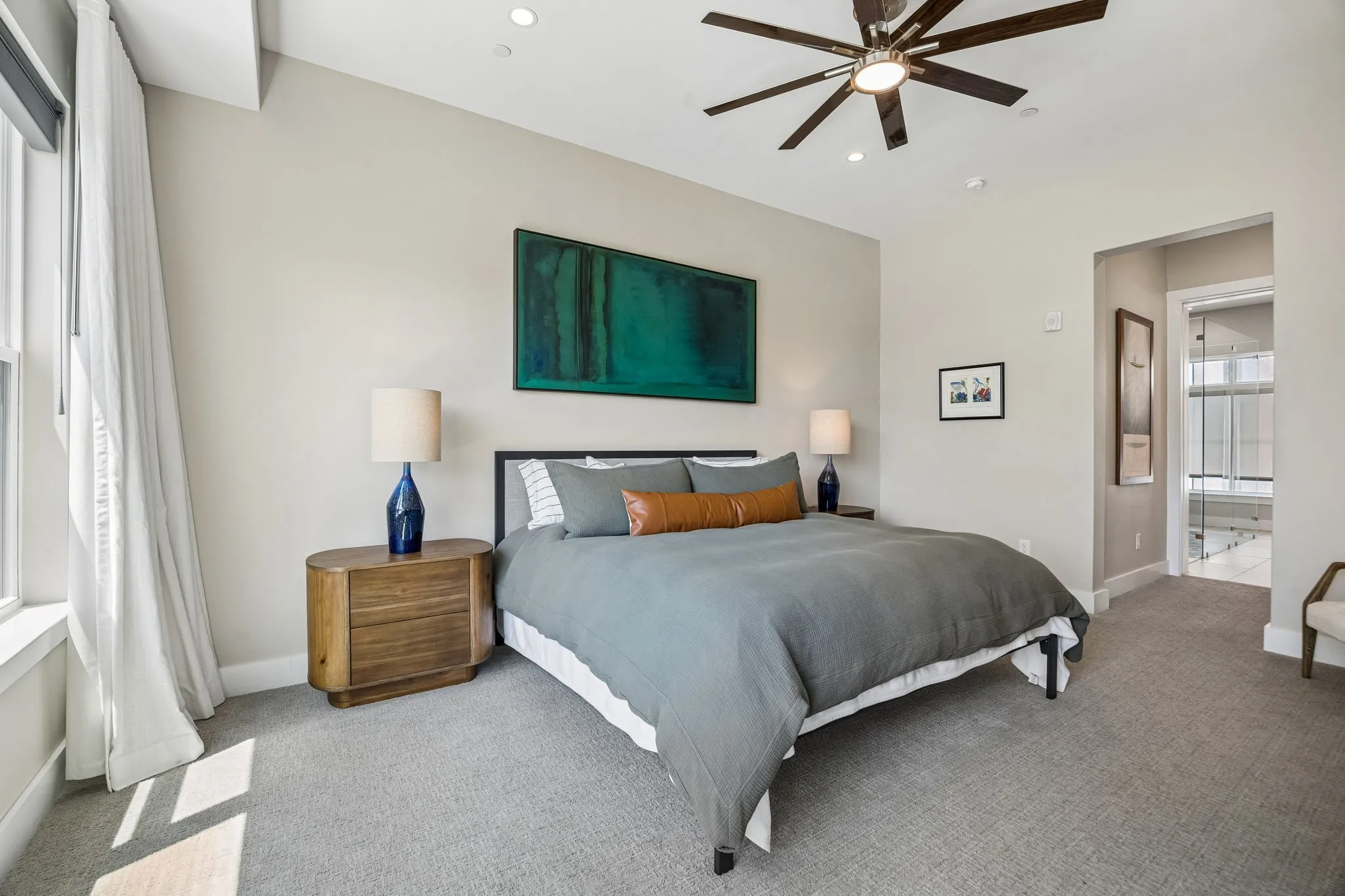 Condominium For Sale in Dallas County , 3200 Ross Avenue 37, Dallas, Texas 75204, 3 Bedroom, 4 Bathroom, 2 Garage spaces, 2,425 Sqft, built in 2017, mls#21356269, Real Estate Agent in Dallas, Homes For Sale in Dallas county, Homes For Sale in Dallas, Realtor in Dallas Texas, Real Estate Brokerage Independent Realty Texas, Luminita Cordes Realtor