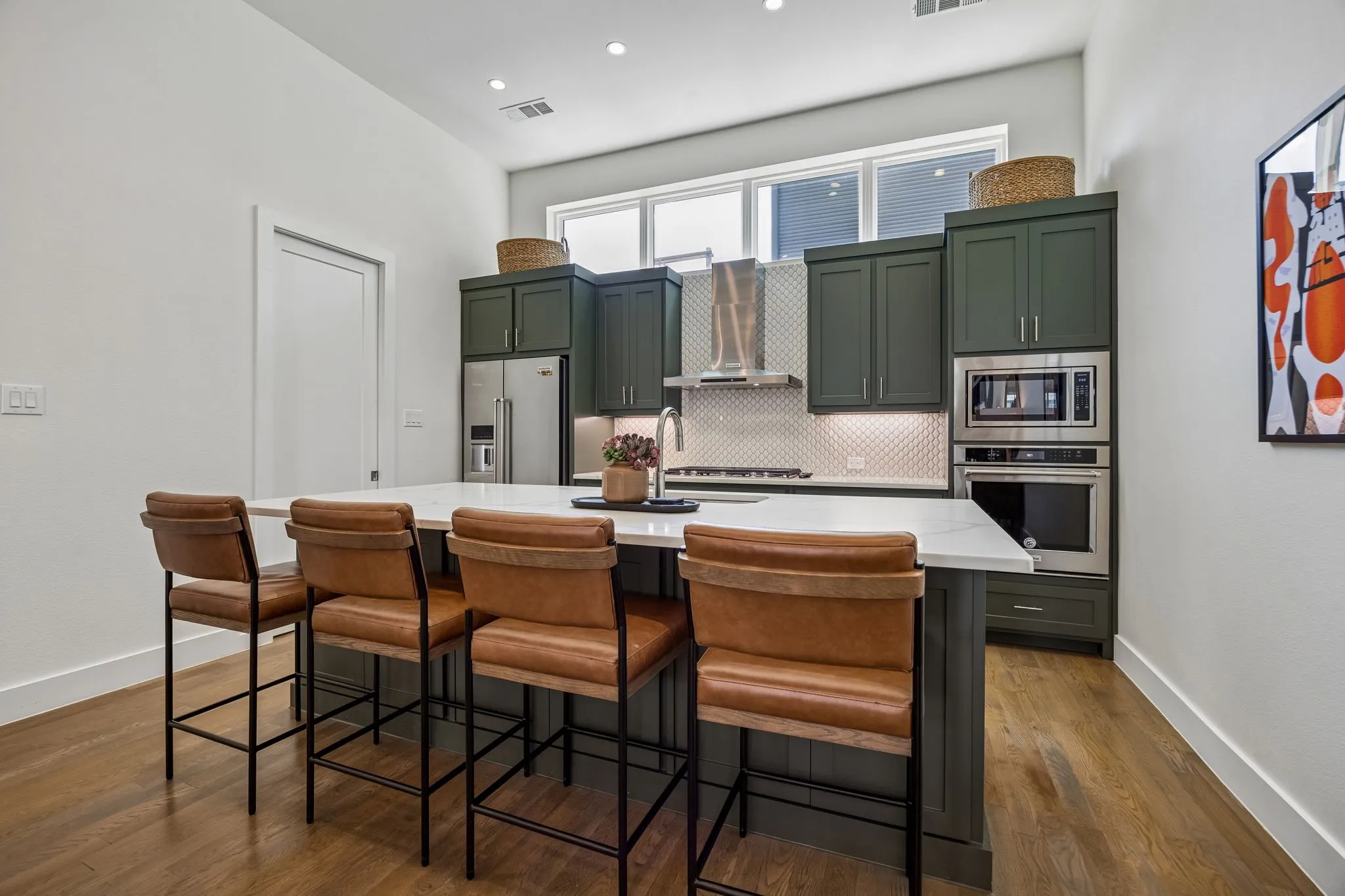 Condominium For Sale in Dallas County , 3200 Ross Avenue 37, Dallas, Texas 75204, 3 Bedroom, 4 Bathroom, 2 Garage spaces, 2,425 Sqft, built in 2017, mls#21356269, Real Estate Agent in Dallas, Homes For Sale in Dallas county, Homes For Sale in Dallas, Realtor in Dallas Texas, Real Estate Brokerage Independent Realty Texas, Luminita Cordes Realtor