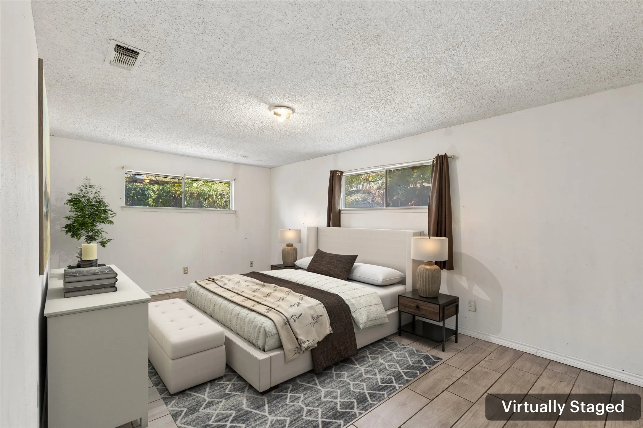 Single Family Residence For Sale in Tarrant County , 6153 Walla Avenue, Fort Worth, Texas 76133, 3 Bedroom, 2 Bathroom, 2 Garage spaces, 1,766 Sqft, built in 1964, mls#21359011, Real Estate Agent in Fort Worth, Homes For Sale in Tarrant county, Homes For Sale in Fort Worth, Realtor in Fort Worth Texas, Real Estate Brokerage Independent Realty Texas, Luminita Cordes Realtor