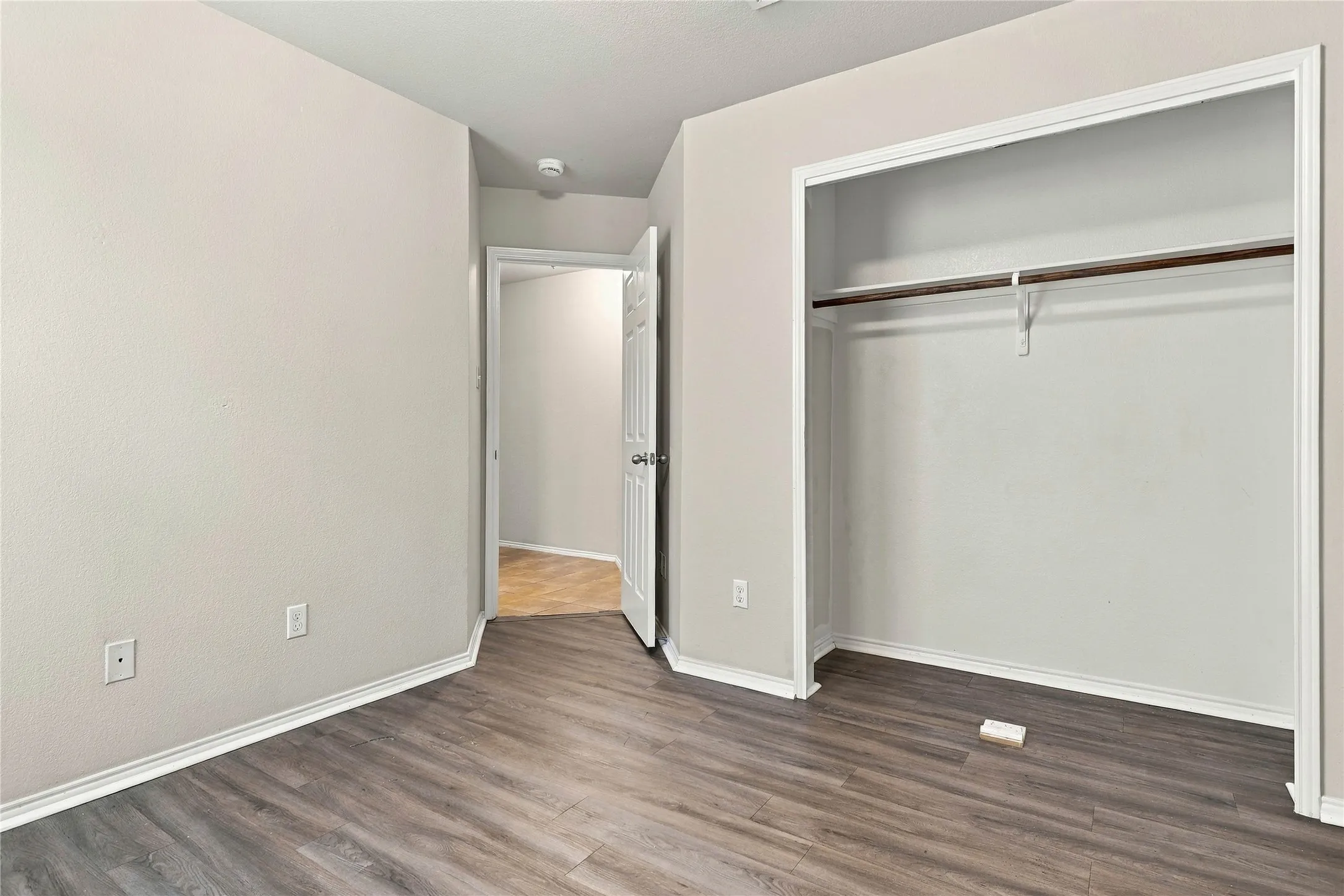 Single Family Residence For Sale in Travis County , 20121 Harrier Flight Trail, Pflugerville, Texas 78660, 4 Bedroom, 2 Bathroom, 2 Garage spaces, 1,936 Sqft, built in 2008, mls#21358955, Real Estate Agent in Pflugerville, Homes For Sale in Travis county, Homes For Sale in Pflugerville, Realtor in Pflugerville Texas, Real Estate Brokerage Independent Realty Texas, Luminita Cordes Realtor
