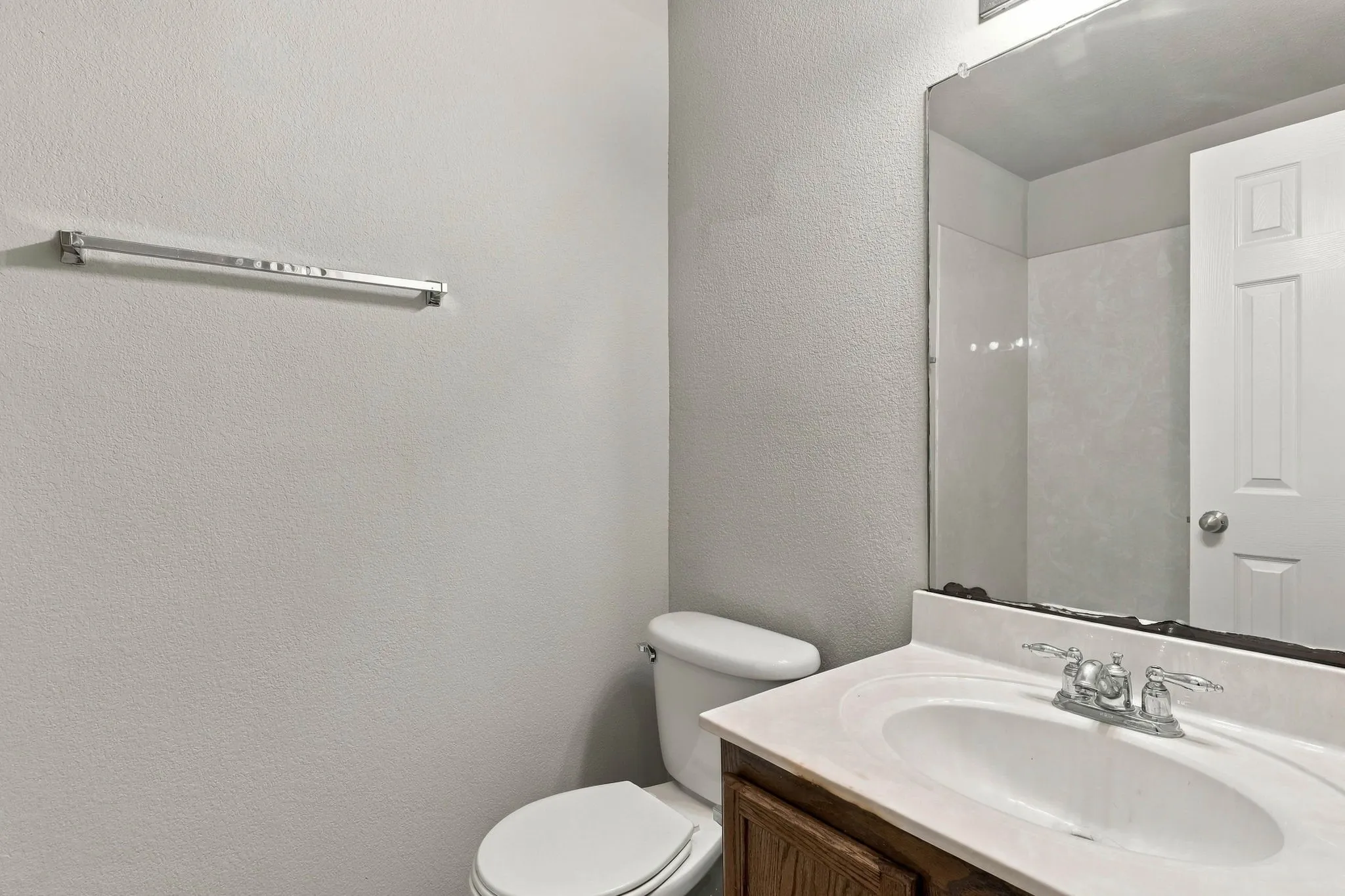 Single Family Residence For Sale in Travis County , 20121 Harrier Flight Trail, Pflugerville, Texas 78660, 4 Bedroom, 2 Bathroom, 2 Garage spaces, 1,936 Sqft, built in 2008, mls#21358955, Real Estate Agent in Pflugerville, Homes For Sale in Travis county, Homes For Sale in Pflugerville, Realtor in Pflugerville Texas, Real Estate Brokerage Independent Realty Texas, Luminita Cordes Realtor