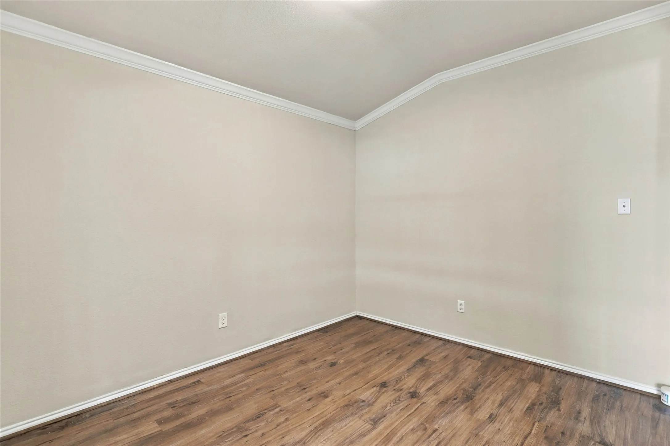 Single Family Residence For Sale in Travis County , 20121 Harrier Flight Trail, Pflugerville, Texas 78660, 4 Bedroom, 2 Bathroom, 2 Garage spaces, 1,936 Sqft, built in 2008, mls#21358955, Real Estate Agent in Pflugerville, Homes For Sale in Travis county, Homes For Sale in Pflugerville, Realtor in Pflugerville Texas, Real Estate Brokerage Independent Realty Texas, Luminita Cordes Realtor