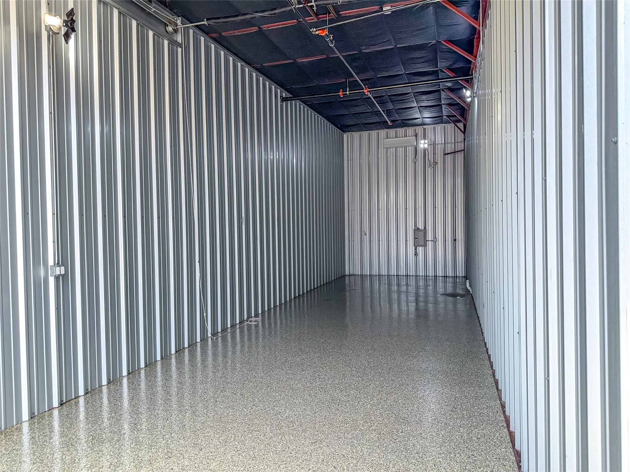Industrial For Sale in Denton County , 853 Main Street D9, Lake Dallas, Texas 75065, 0, 0, Garage spaces, 0 Sqft, built in 2003, Price $108,900, mls#21356181, Real Estate Agent in Lake Dallas, Homes For Sale in Denton county, Homes For Sale in Lake Dallas, Realtor in Lake Dallas Texas, Real Estate Brokerage Independent Realty Texas, Luminita Cordes Realtor