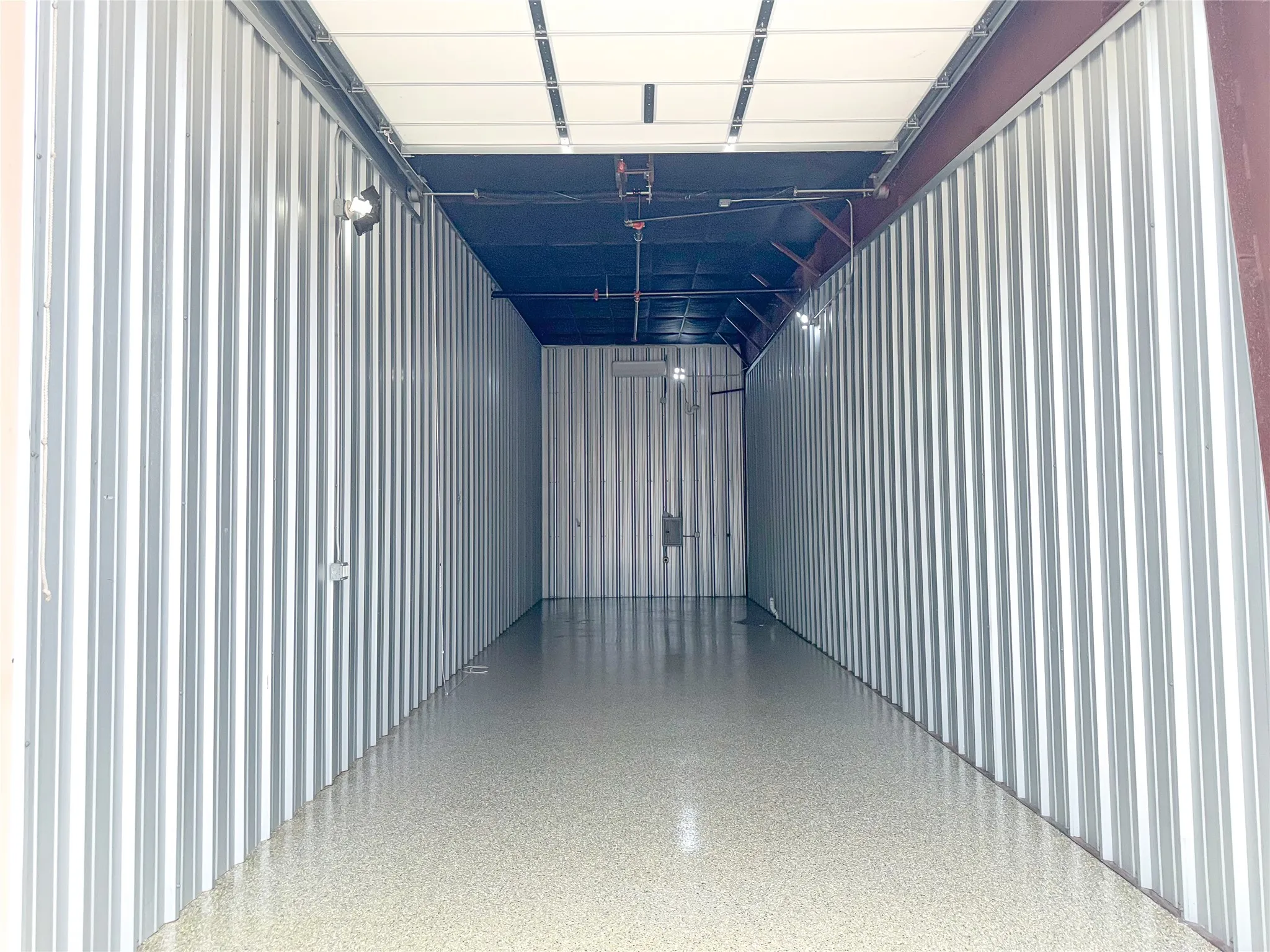 Industrial For Sale in Denton County , 853 Main Street D9, Lake Dallas, Texas 75065, 0, 0, Garage spaces, 0 Sqft, built in 2003, Price $108,900, mls#21356181, Real Estate Agent in Lake Dallas, Homes For Sale in Denton county, Homes For Sale in Lake Dallas, Realtor in Lake Dallas Texas, Real Estate Brokerage Independent Realty Texas, Luminita Cordes Realtor