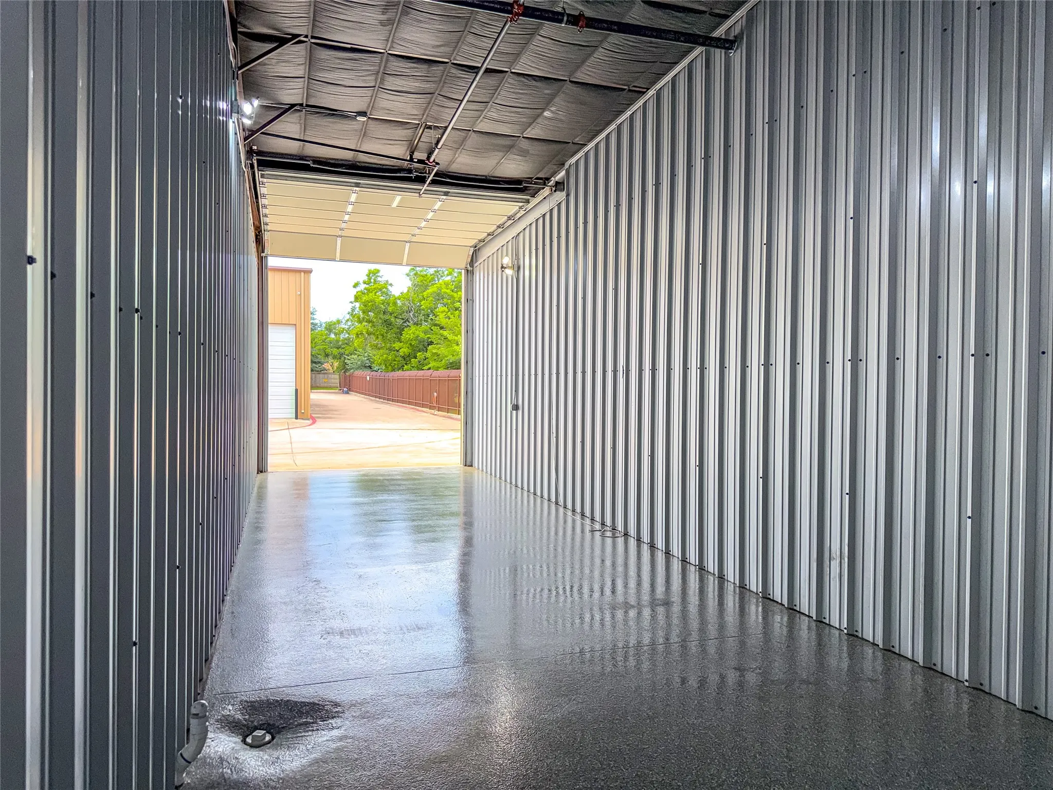 Industrial For Sale in Denton County , 853 Main Street D9, Lake Dallas, Texas 75065, 0, 0, Garage spaces, 0 Sqft, built in 2003, Price $108,900, mls#21356181, Real Estate Agent in Lake Dallas, Homes For Sale in Denton county, Homes For Sale in Lake Dallas, Realtor in Lake Dallas Texas, Real Estate Brokerage Independent Realty Texas, Luminita Cordes Realtor