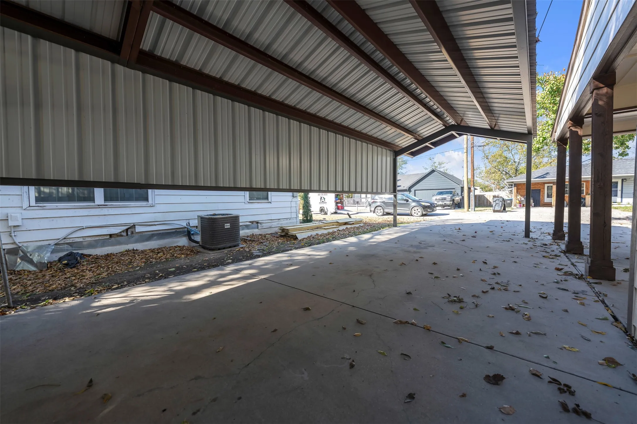 Single Family Residence For Sale in Hunt County , 2618 Horne Circle, Caddo Mills, Texas 75135, 3 Bedroom, 2 Bathroom, Garage spaces, 1,800 Sqft, built in 1980, mls#21359004, Real Estate Agent in Caddo Mills, Homes For Sale in Hunt county, Homes For Sale in Caddo Mills, Realtor in Caddo Mills Texas, Real Estate Brokerage Independent Realty Texas, Luminita Cordes Realtor
