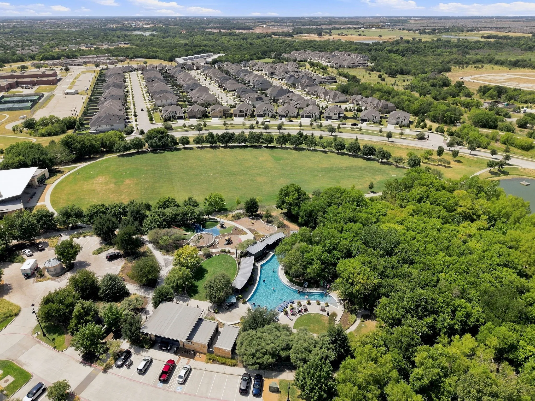 Single Family Residence For Sale in Denton County , 7217 Bird Cherry Lane, Little Elm, Texas 76227, 4 Bedroom, 3 Bathroom, 2 Garage spaces, 2,456 Sqft, built in 2022, mls#21330524, Real Estate Agent in Little Elm, Homes For Sale in Denton county, Homes For Sale in Little Elm, Realtor in Little Elm Texas, Real Estate Brokerage Independent Realty Texas, Luminita Cordes Realtor
