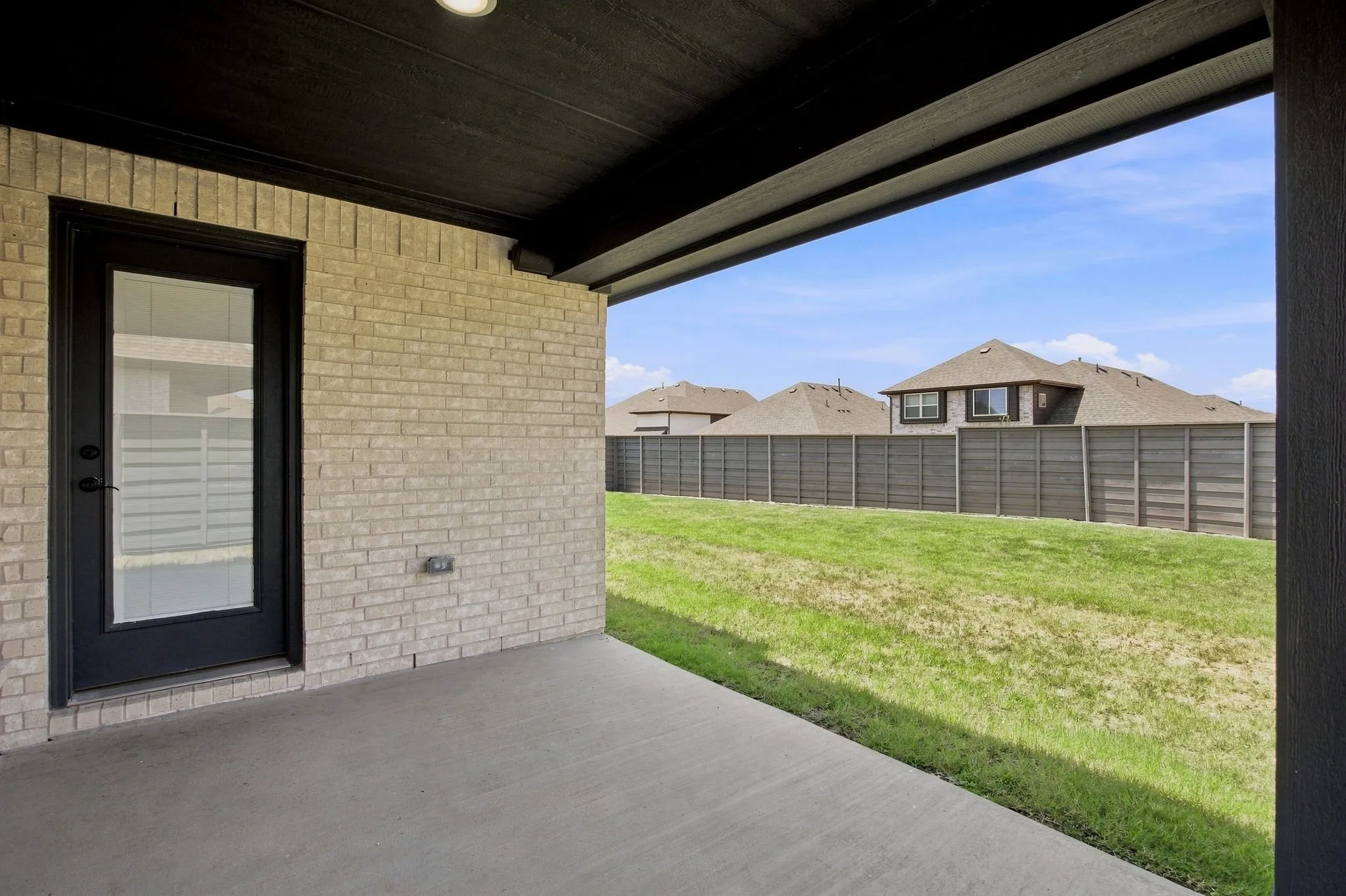 Single Family Residence For Sale in Denton County , 7217 Bird Cherry Lane, Little Elm, Texas 76227, 4 Bedroom, 3 Bathroom, 2 Garage spaces, 2,456 Sqft, built in 2022, mls#21330524, Real Estate Agent in Little Elm, Homes For Sale in Denton county, Homes For Sale in Little Elm, Realtor in Little Elm Texas, Real Estate Brokerage Independent Realty Texas, Luminita Cordes Realtor