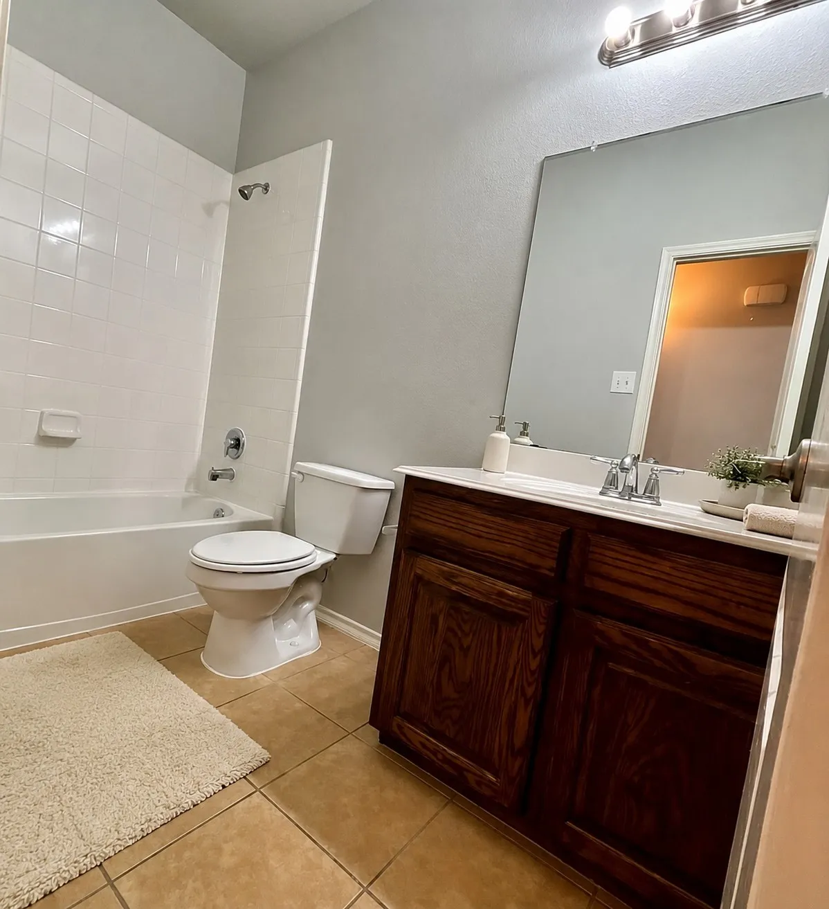 Single Family Residence For Sale in Kaufman County , 2047 Jack County Drive, Forney, Texas 75126, 4 Bedroom, 3 Bathroom, 2 Garage spaces, 2,588 Sqft, built in 2011, mls#21356131, Real Estate Agent in Forney, Homes For Sale in Kaufman county, Homes For Sale in Forney, Realtor in Forney Texas, Real Estate Brokerage Independent Realty Texas, Luminita Cordes Realtor
