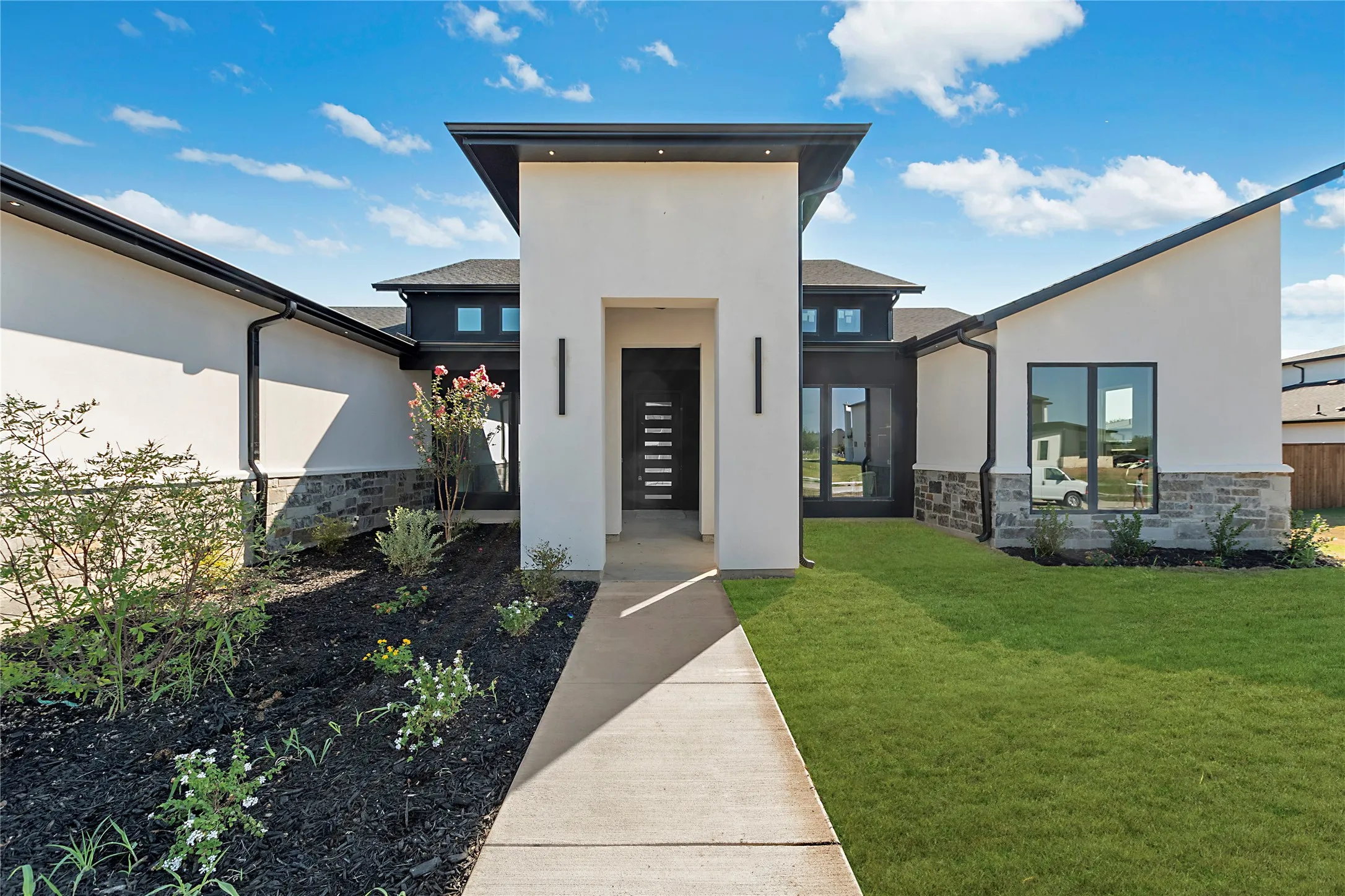 Single Family Residence For Sale in Ellis County , 430 Whispering Way, Red Oak, Texas 75154, 4 Bedroom, 4 Bathroom, 3 Garage spaces, 3,200 Sqft, built in 2024, mls#21356278, Real Estate Agent in Red Oak, Homes For Sale in Ellis county, Homes For Sale in Red Oak, Realtor in Red Oak Texas, Real Estate Brokerage Independent Realty Texas, Luminita Cordes Realtor