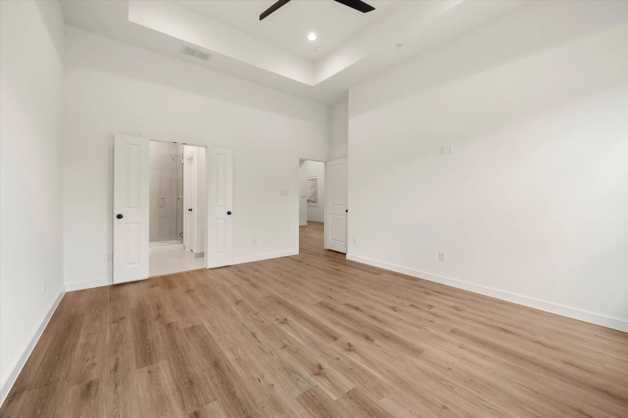 Single Family Residence For Rent in Tarrant County , 312 Tillery Circle, Grapevine, Texas 76051, 3 Bedroom, 3 Bathroom, 2 Garage spaces, 2,065 Sqft, built in 2023, mls#21359033, Real Estate Agent in Grapevine, Homes For Rent in Tarrant county, Homes For Rent in Grapevine, Realtor in Grapevine Texas, Real Estate Brokerage Independent Realty Texas, Luminita Cordes Realtor