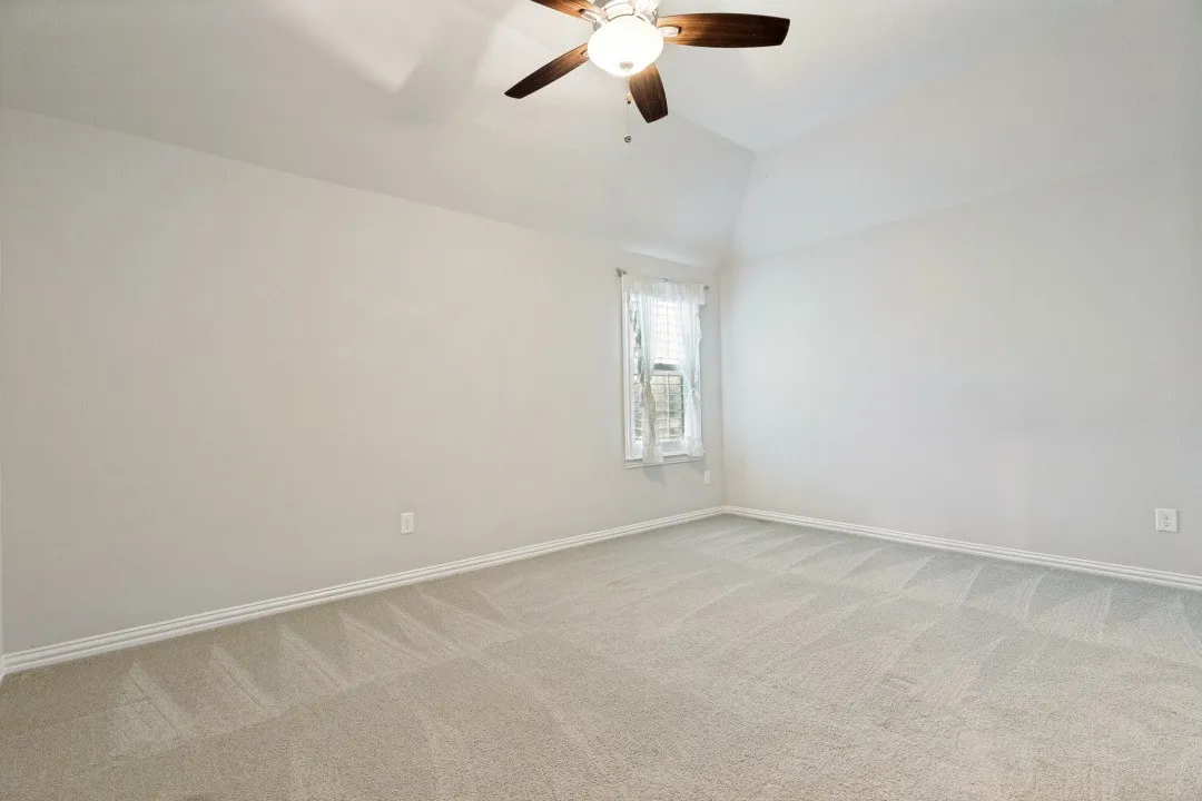 Single Family Residence For Sale in Collin County , 6220 Crystal Cove Court, Mc Kinney, Texas 75071, 4 Bedroom, 5 Bathroom, 3 Garage spaces, 4,061 Sqft, built in 2018, mls#21359040, Real Estate Agent in Mc Kinney, Homes For Sale in Collin county, Homes For Sale in Mc Kinney, Realtor in Mc Kinney Texas, Real Estate Brokerage Independent Realty Texas, Luminita Cordes Realtor