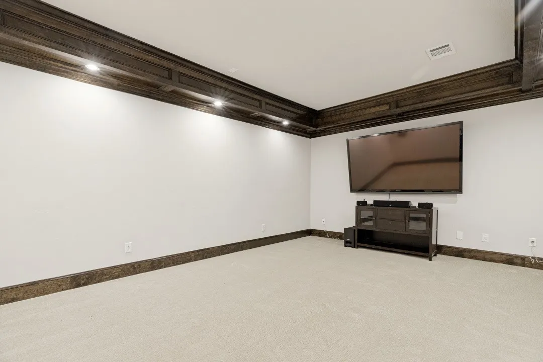 Single Family Residence For Sale in Collin County , 6220 Crystal Cove Court, Mc Kinney, Texas 75071, 4 Bedroom, 5 Bathroom, 3 Garage spaces, 4,061 Sqft, built in 2018, mls#21359040, Real Estate Agent in Mc Kinney, Homes For Sale in Collin county, Homes For Sale in Mc Kinney, Realtor in Mc Kinney Texas, Real Estate Brokerage Independent Realty Texas, Luminita Cordes Realtor